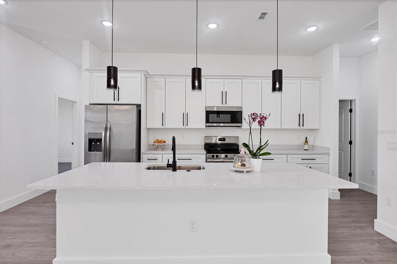 10 MAST DR, PLACIDA, FL — photo 11