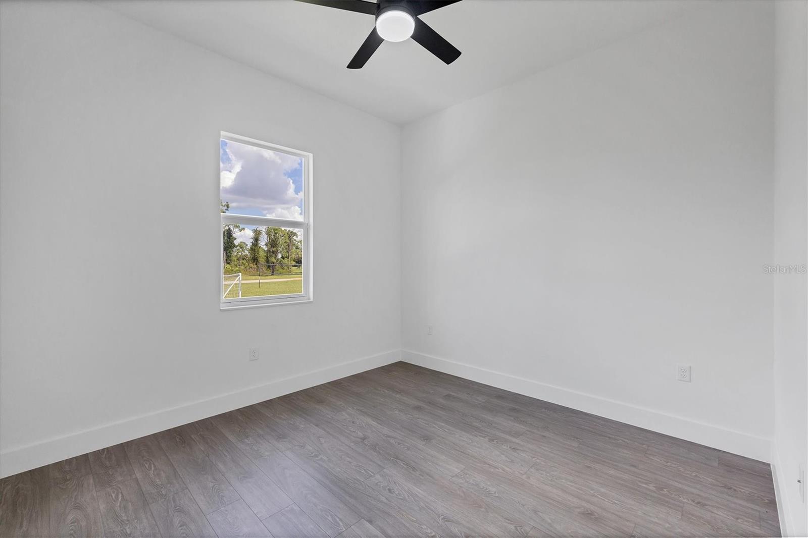 10 MAST DR, PLACIDA, FL — photo 25
