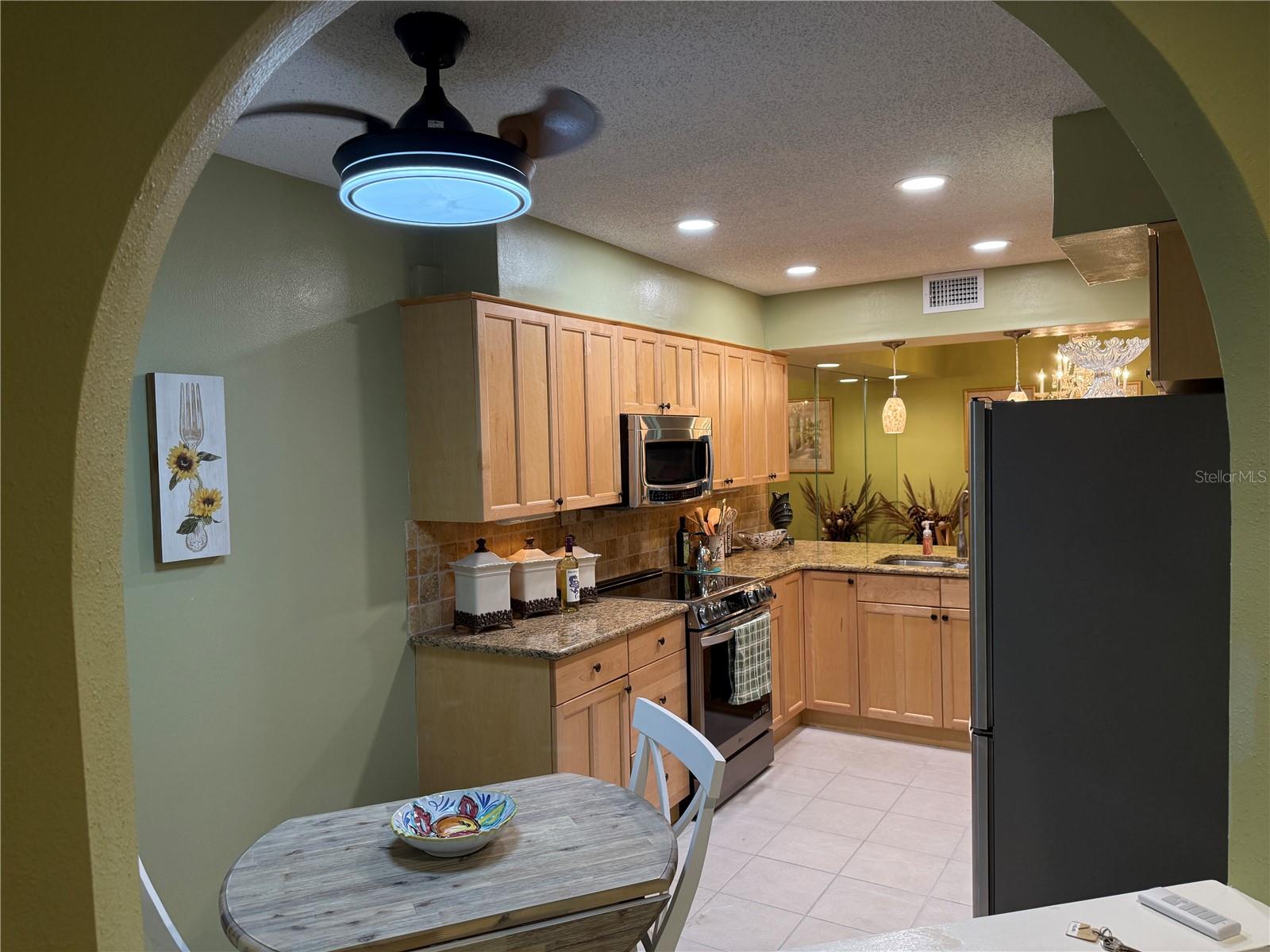 5770 ASHTON LAKE DR #8, SARASOTA, FL — photo 6