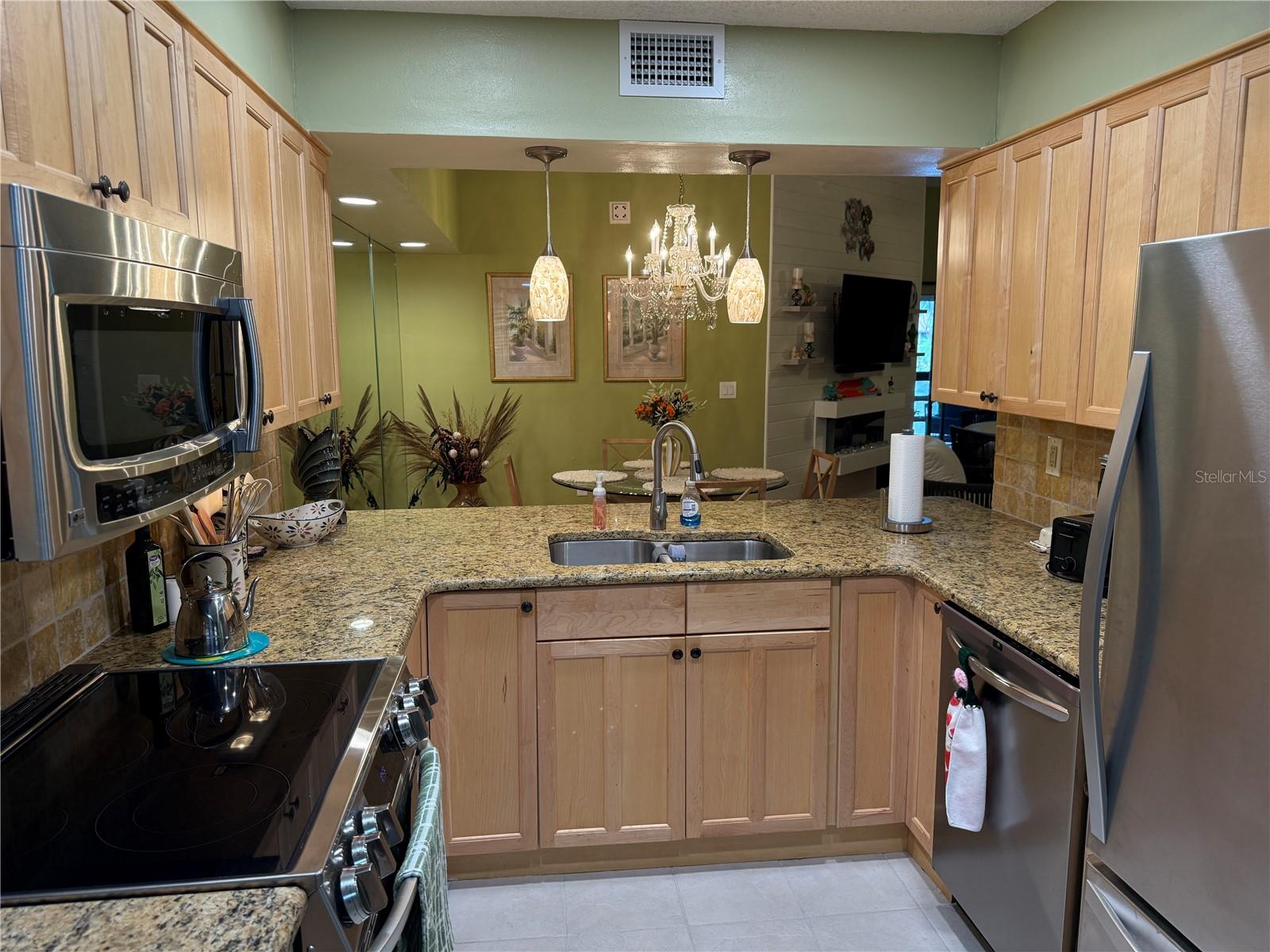 5770 ASHTON LAKE DR #8, SARASOTA, FL — photo 12