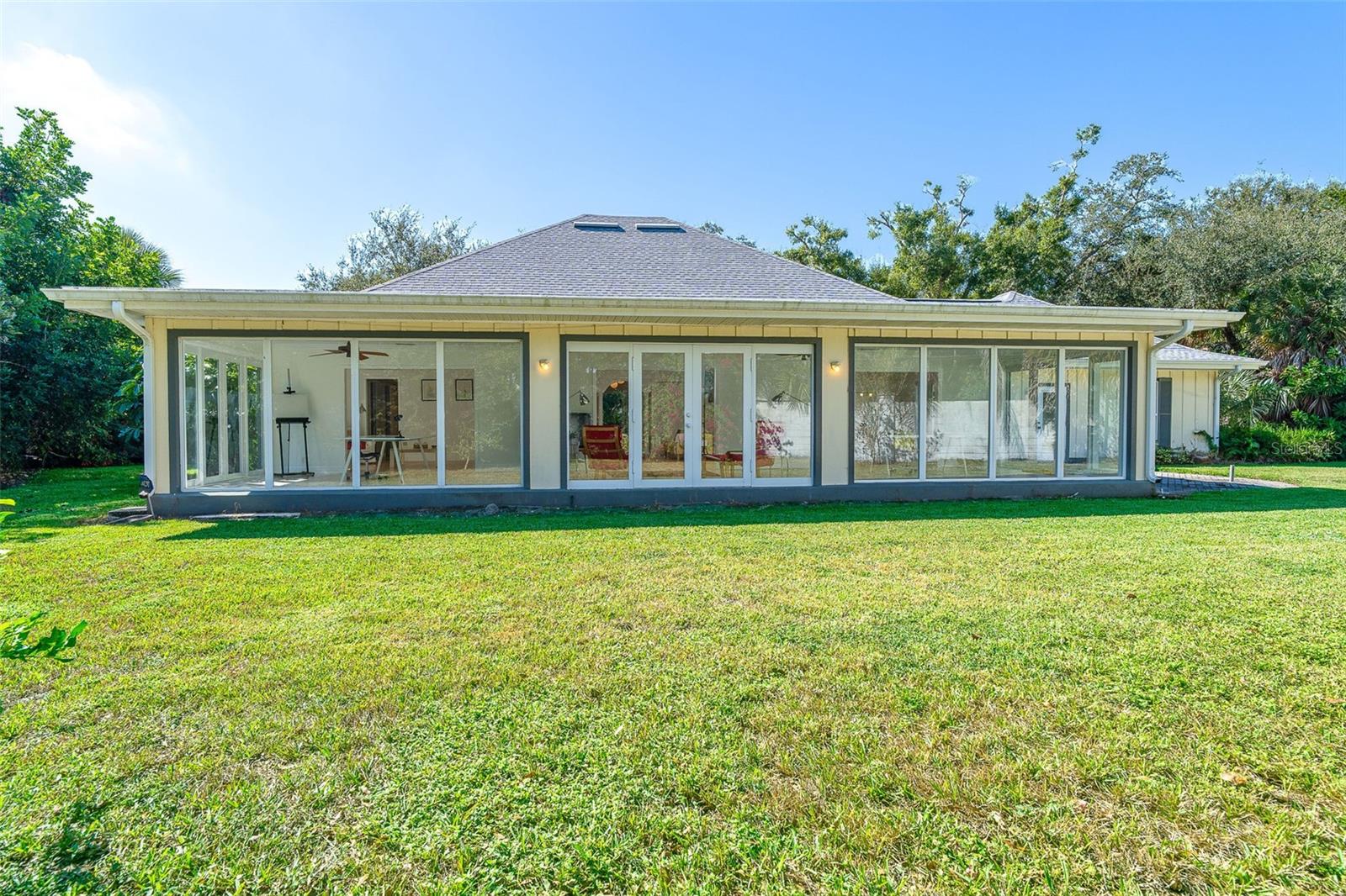 12 GOLF VIEW DR, ENGLEWOOD, FL — photo 33