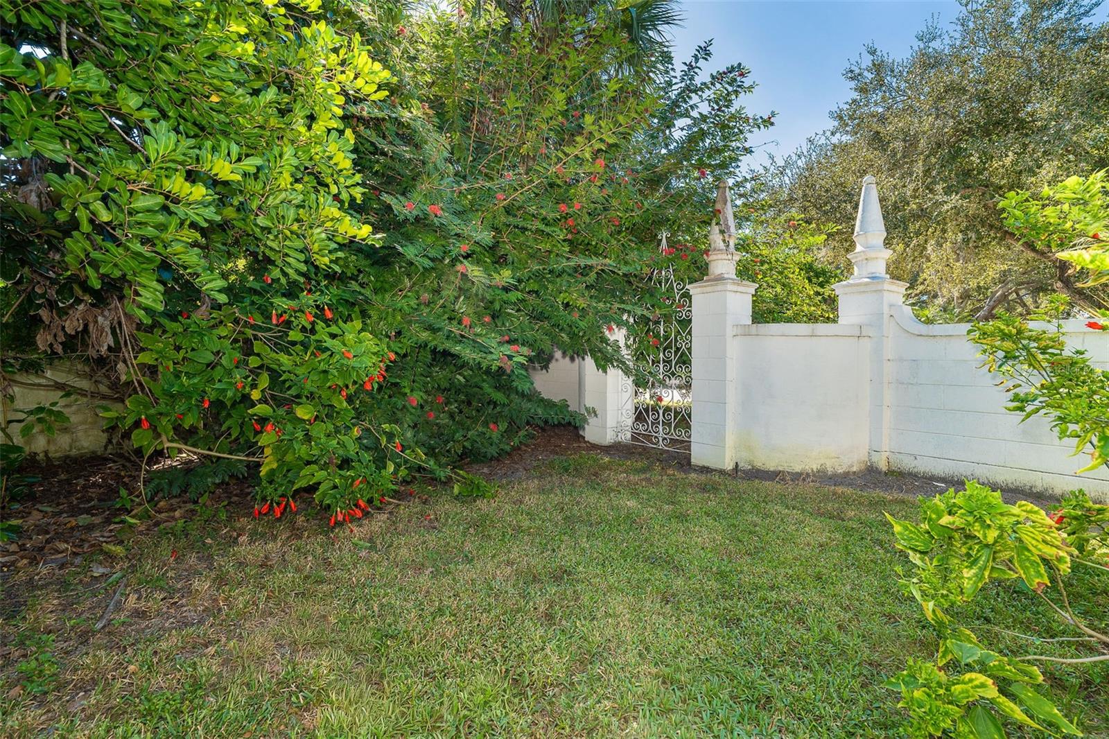 12 GOLF VIEW DR, ENGLEWOOD, FL — photo 36