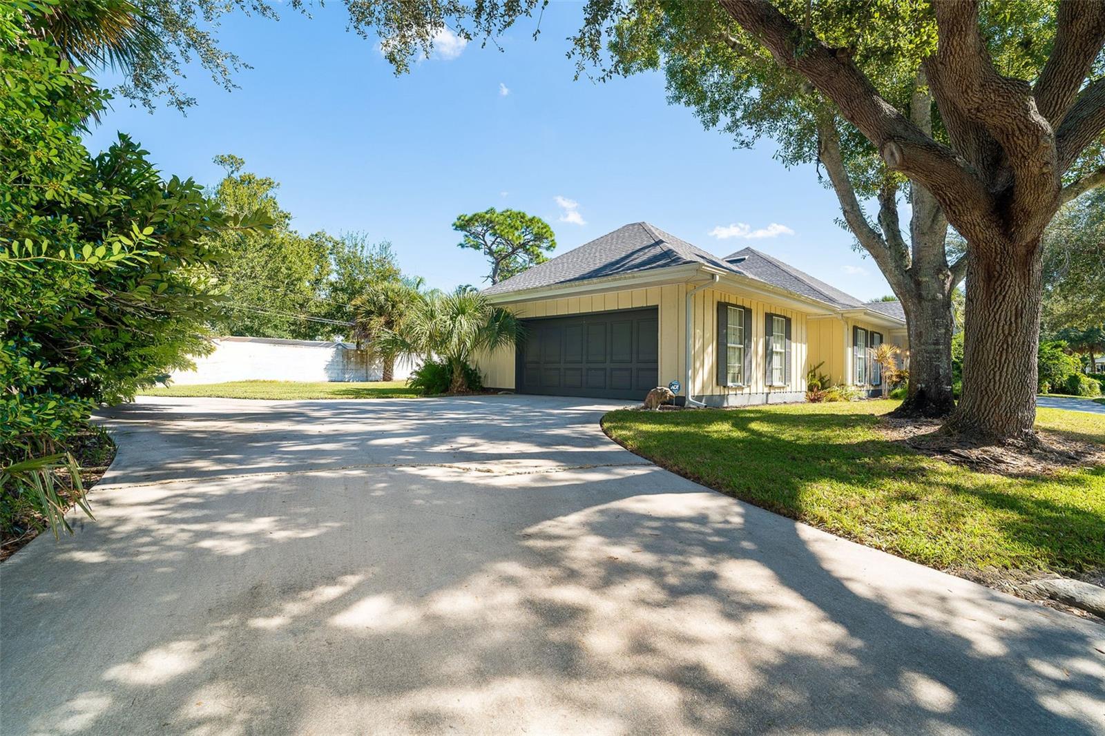 12 GOLF VIEW DR, ENGLEWOOD, FL — photo 37