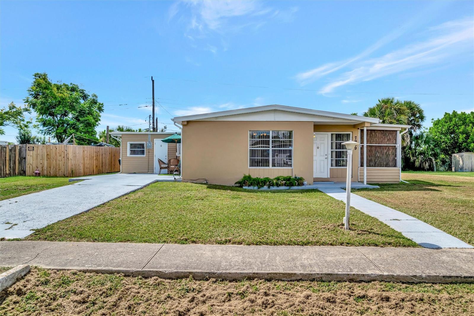 7959 HYDE PARK AVE, NORTH PORT, FL — photo 4