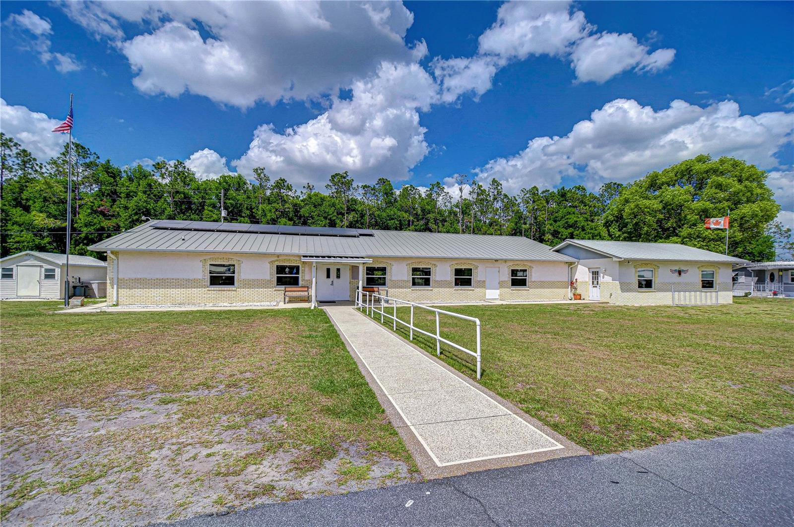39443 ELGIN DR, ZEPHYRHILLS, FL — photo 42