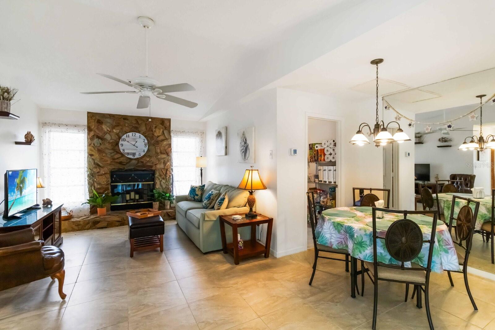 18606 BRIGGS CIR, PORT CHARLOTTE, FL — photo 14