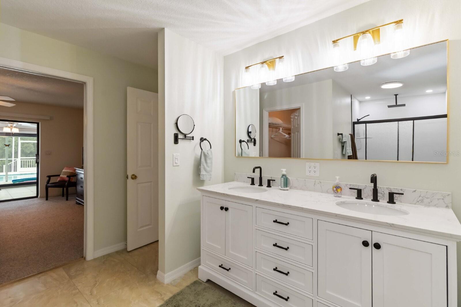18606 BRIGGS CIR, PORT CHARLOTTE, FL — photo 16