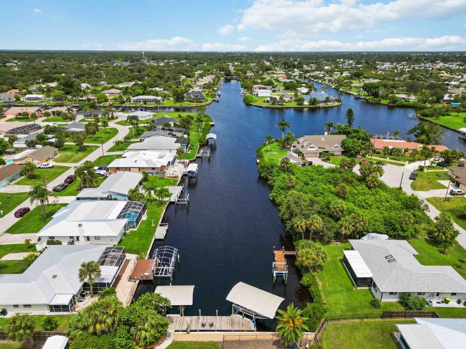 18606 BRIGGS CIR, PORT CHARLOTTE, FL — photo 37