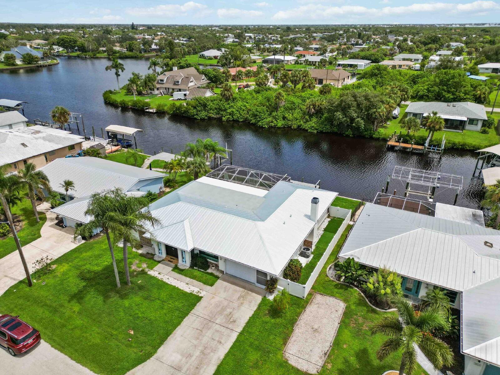 18606 BRIGGS CIR, PORT CHARLOTTE, FL — photo 41