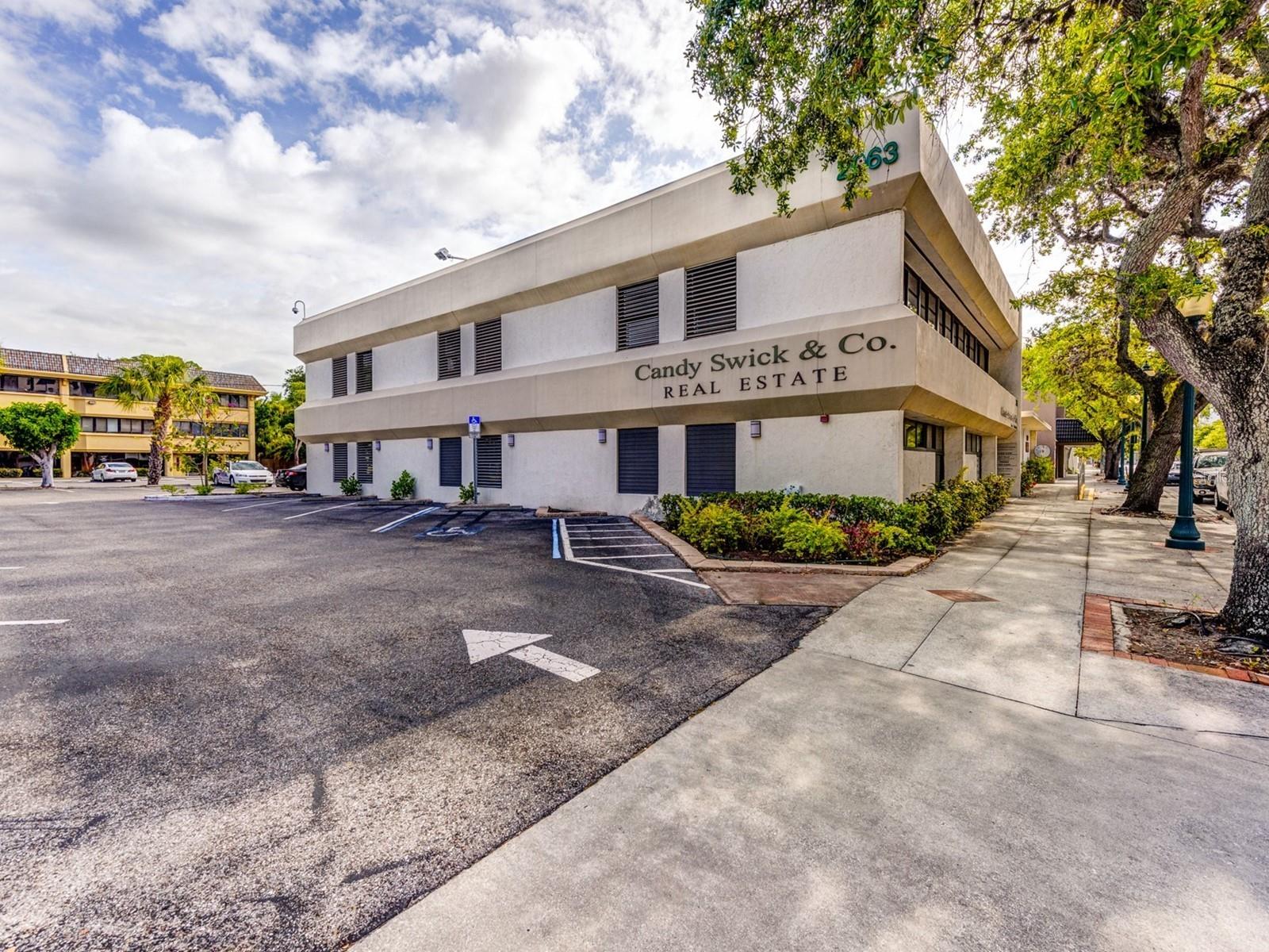 2063 MAIN ST #102, SARASOTA, FL