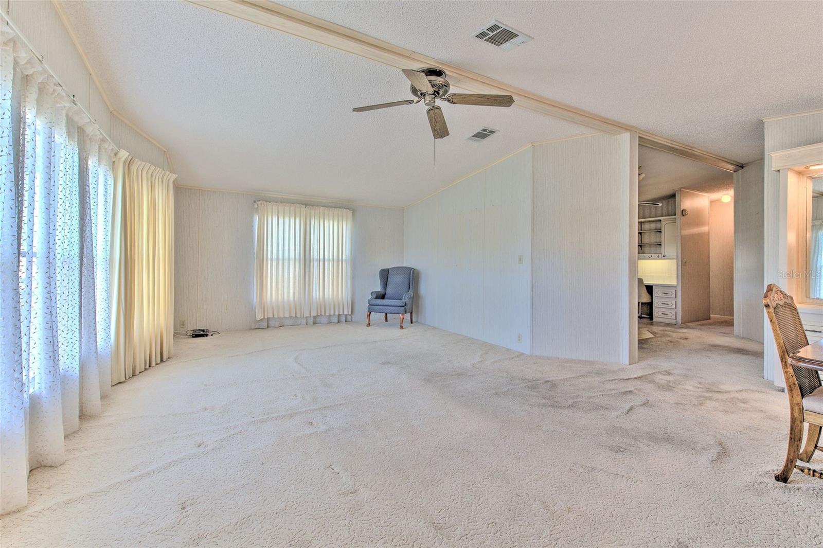 37605 AMIGO DR, ZEPHYRHILLS, FL — photo 11