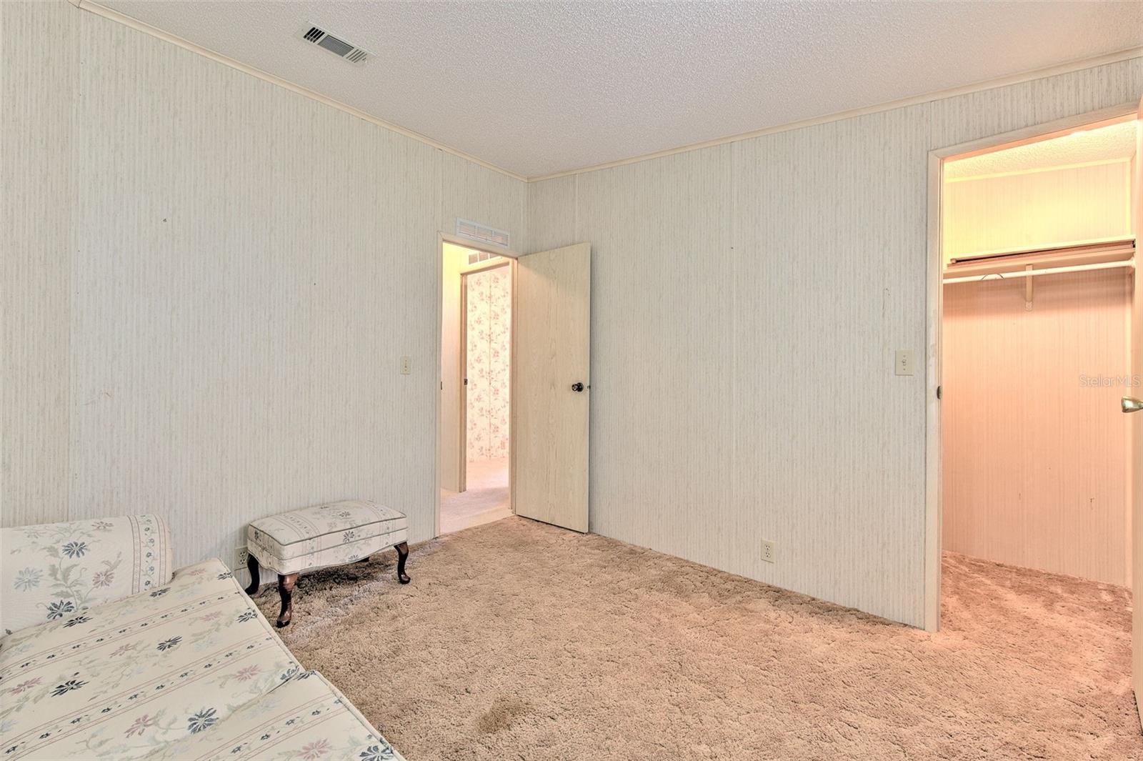 37605 AMIGO DR, ZEPHYRHILLS, FL — photo 22