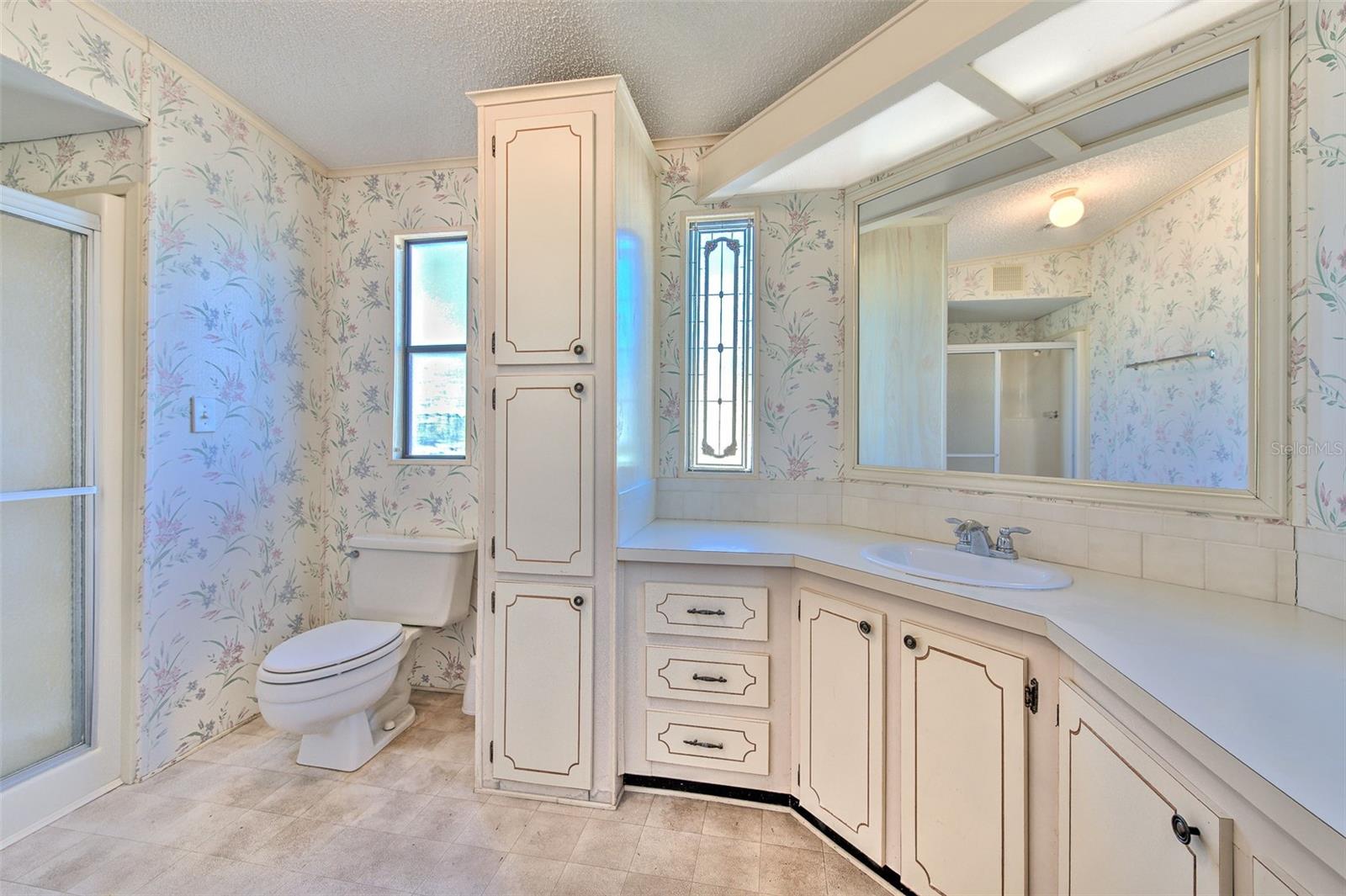 37605 AMIGO DR, ZEPHYRHILLS, FL — photo 27