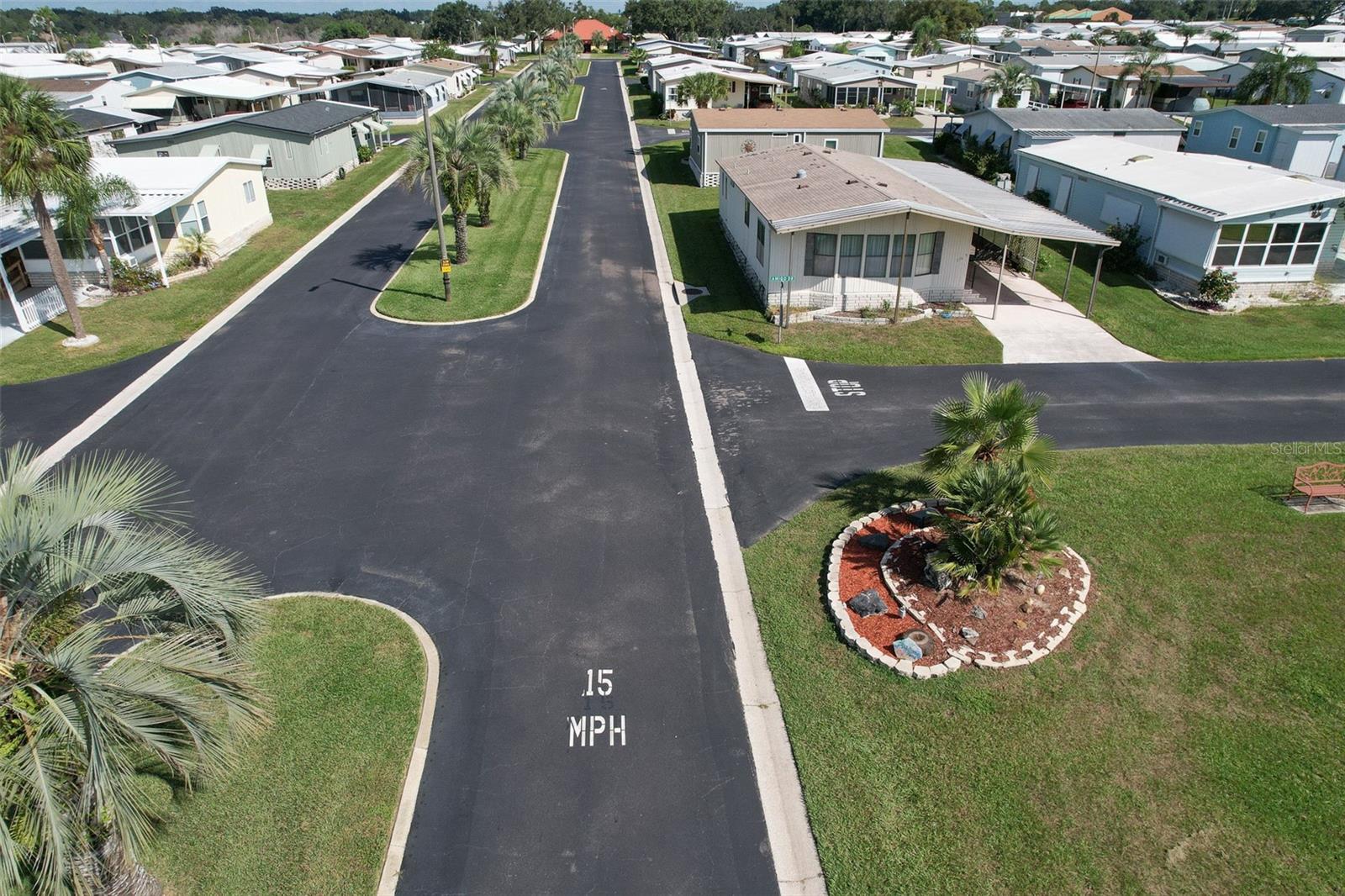 37605 AMIGO DR, ZEPHYRHILLS, FL — photo 32