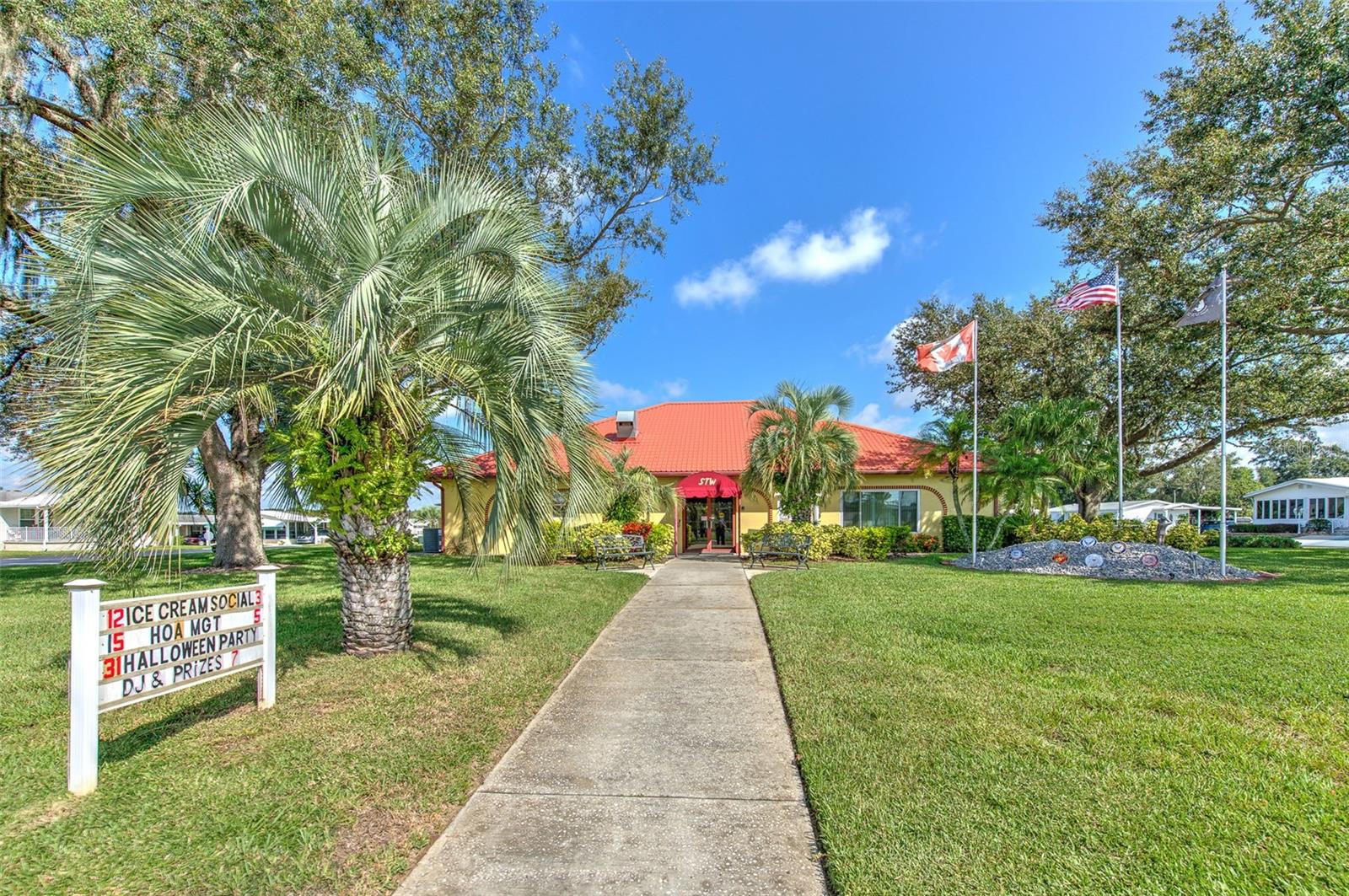 37605 AMIGO DR, ZEPHYRHILLS, FL — photo 33
