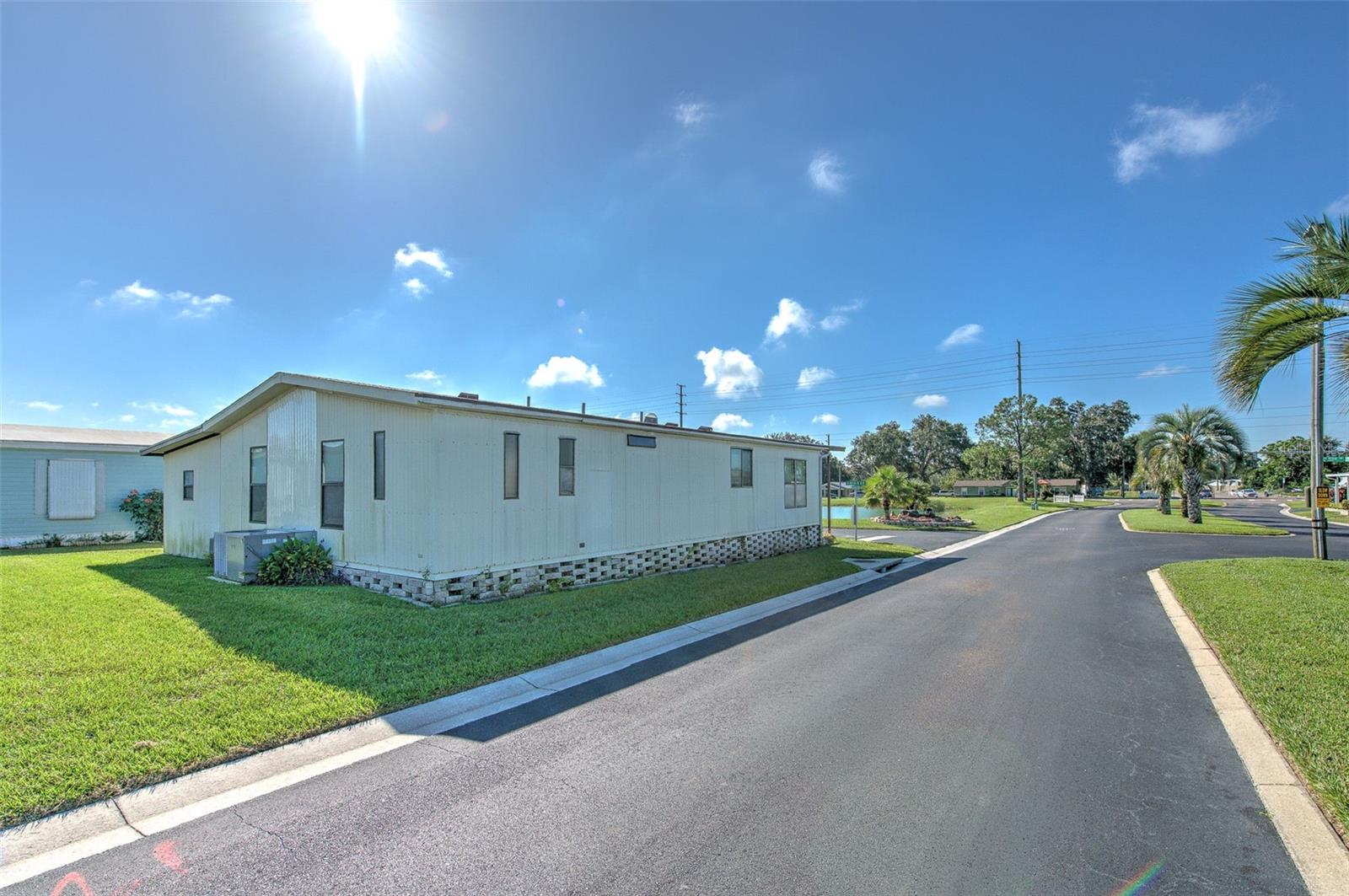 37605 AMIGO DR, ZEPHYRHILLS, FL — photo 40