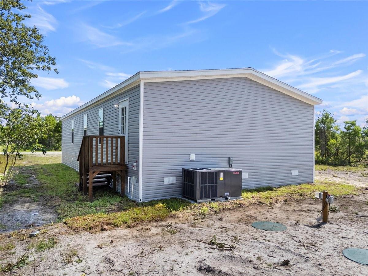 2763 N VASSER TER, HERNANDO, FL — photo 32