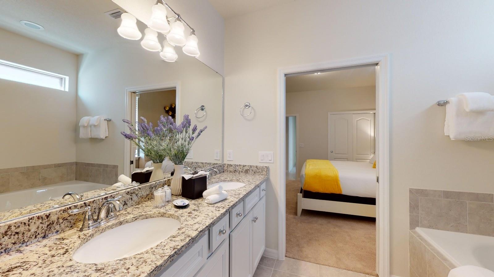 2438 TANGER DR, KISSIMMEE, FL — photo 36