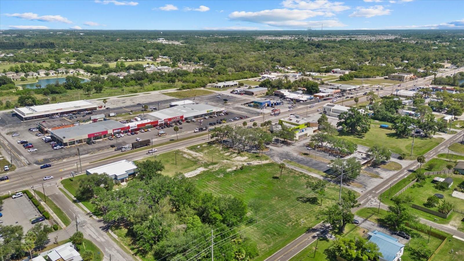 610 N US HIGHWAY 41, RUSKIN, FL — photo 3