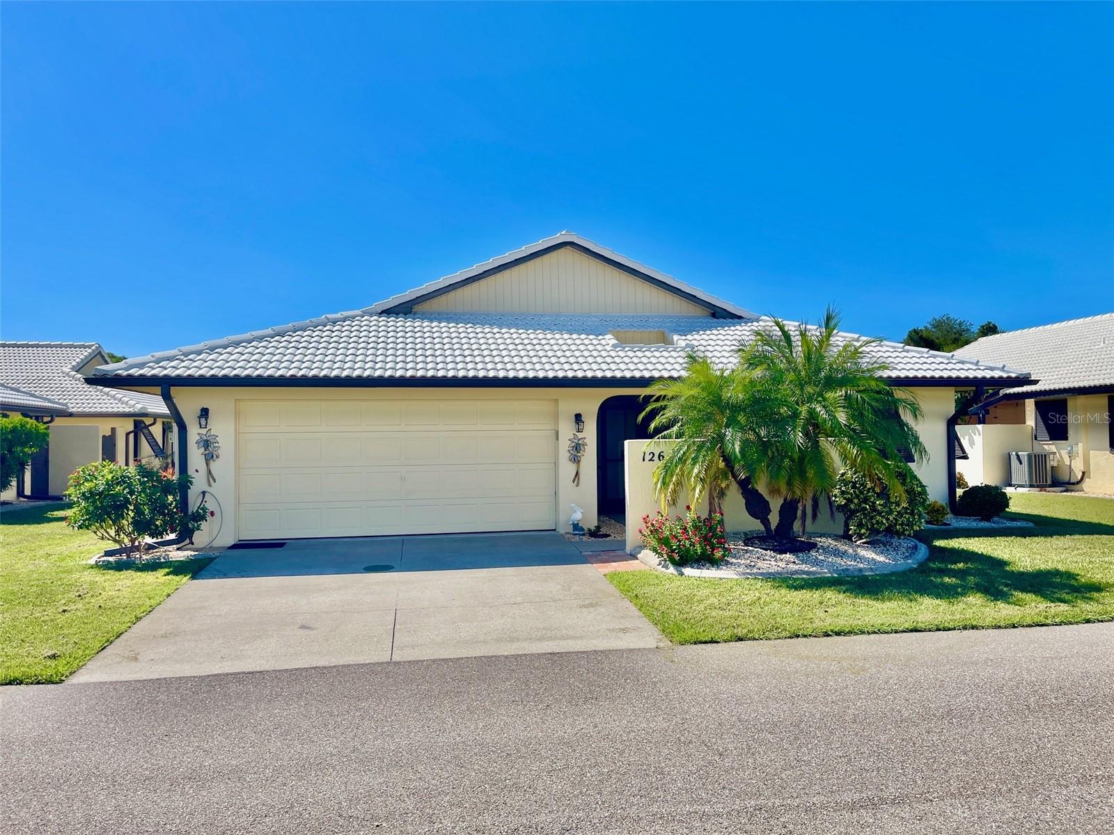 126 SANDSTONE CIR, VENICE, FL