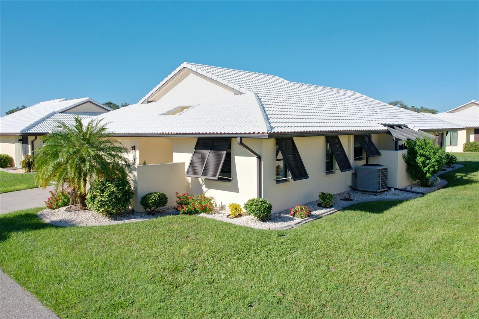 126 SANDSTONE CIR, VENICE, FL — photo 4