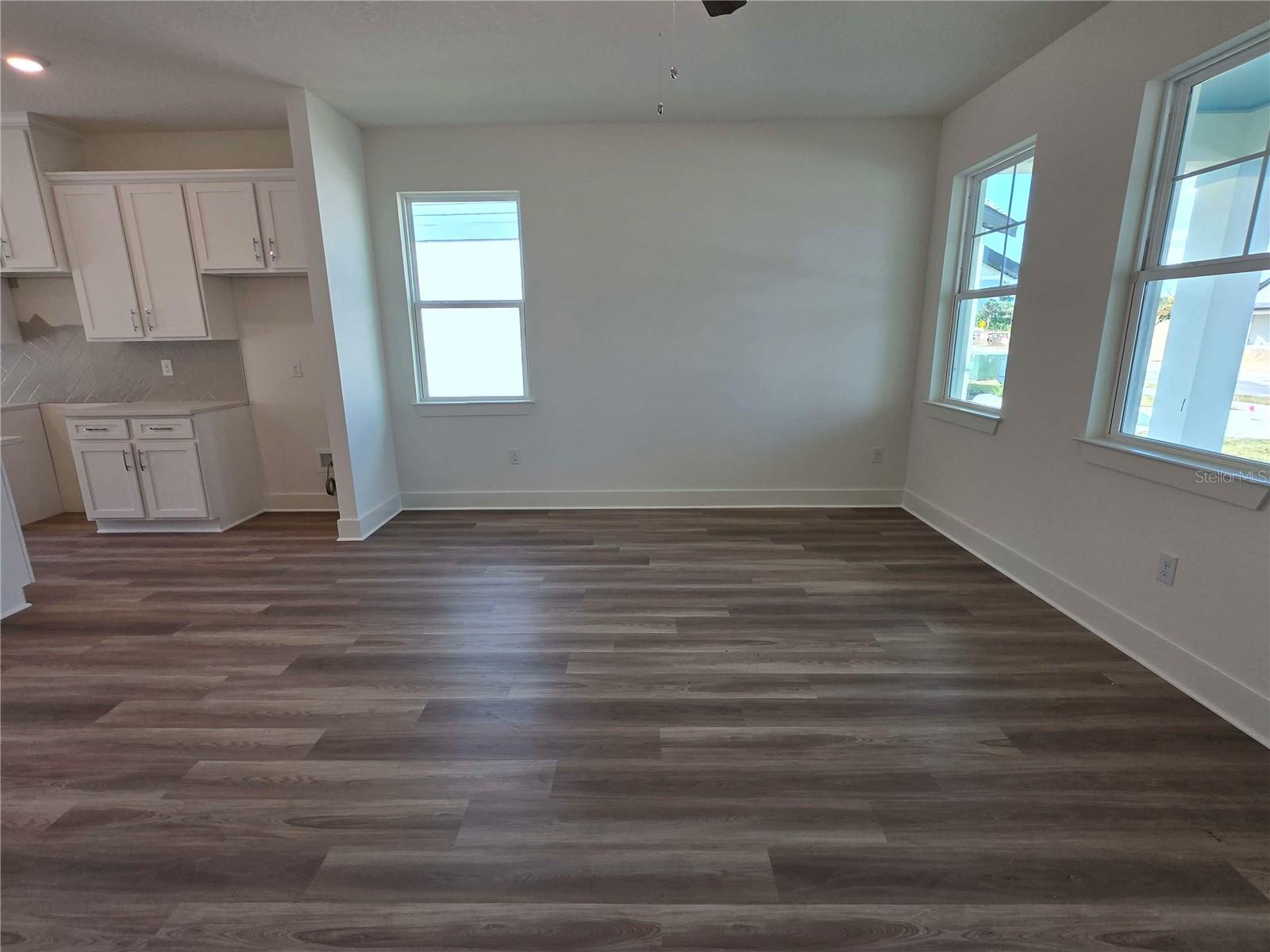 3836 DAYBREAK RUN LOOP, SPRING HILL, FL — photo 2