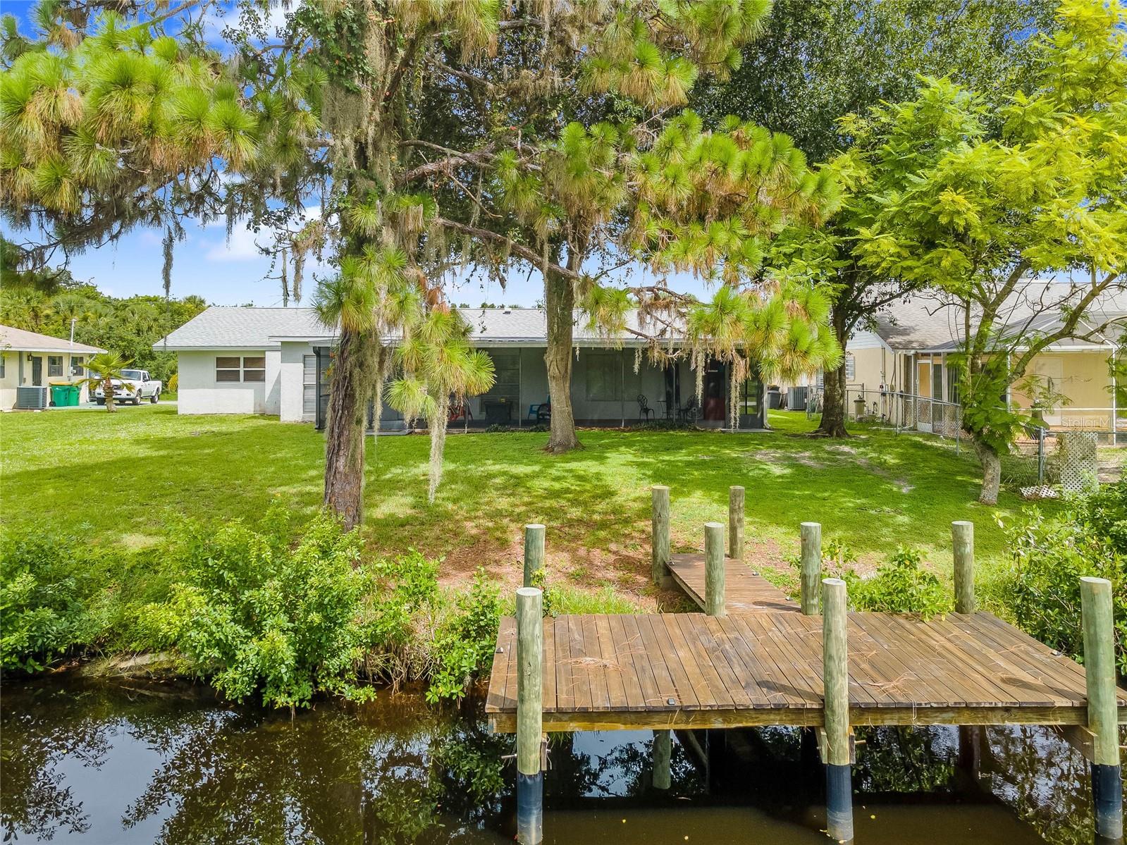 297 CHESHIRE ST, PORT CHARLOTTE, FL — photo 10