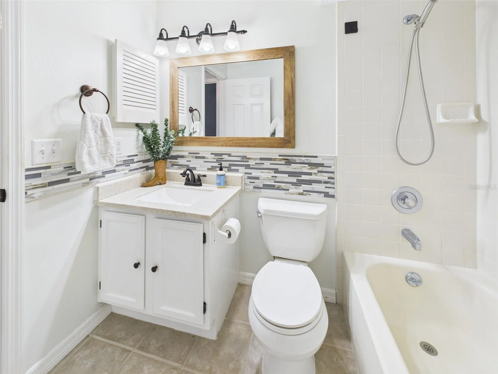 2013 DONNELLY PL, MOUNT DORA, FL — photo 32