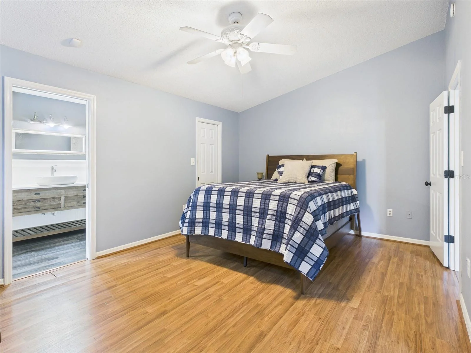 2013 DONNELLY PL, MOUNT DORA, FL — photo 37