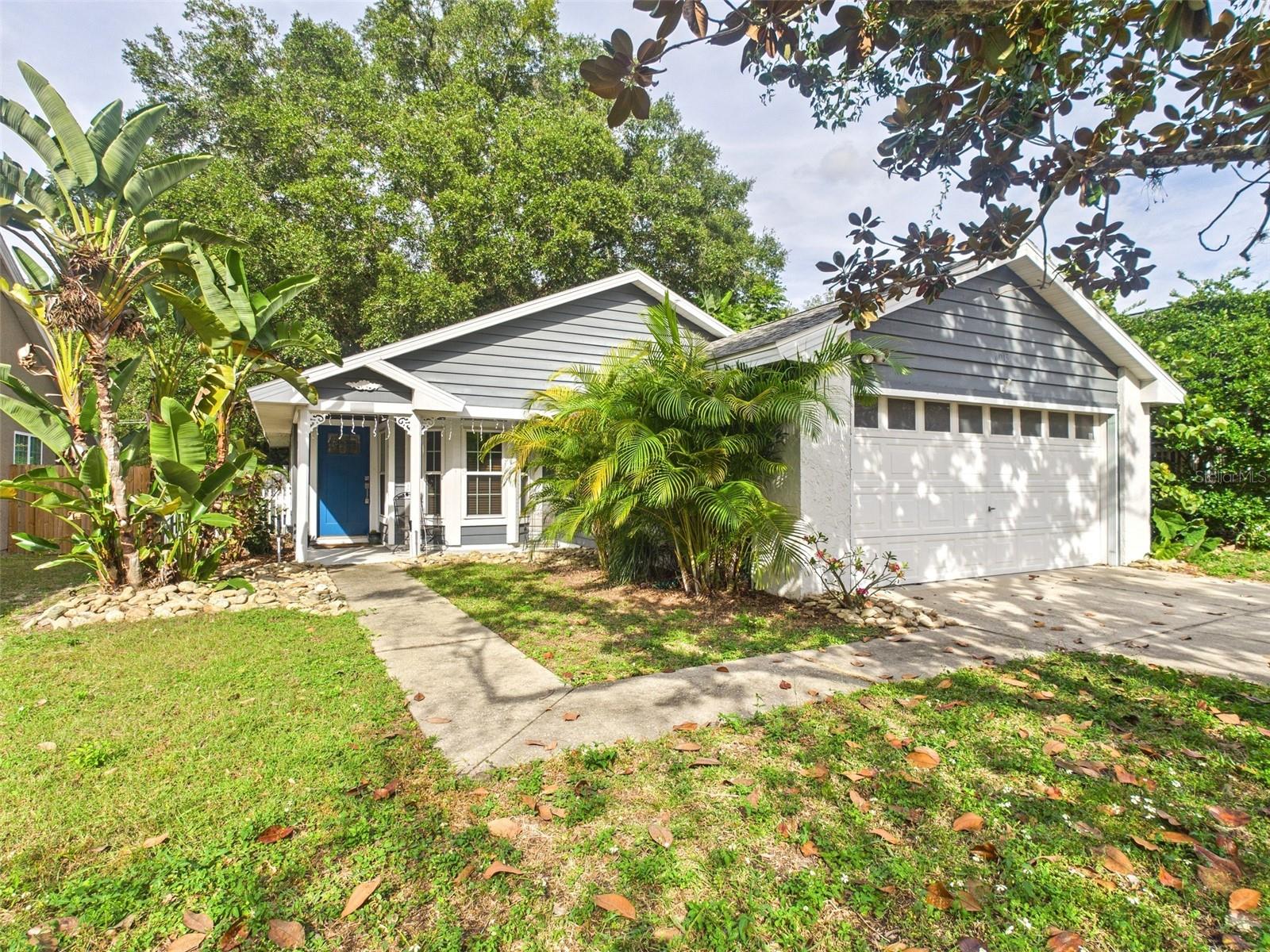 2013 DONNELLY PL, MOUNT DORA, FL