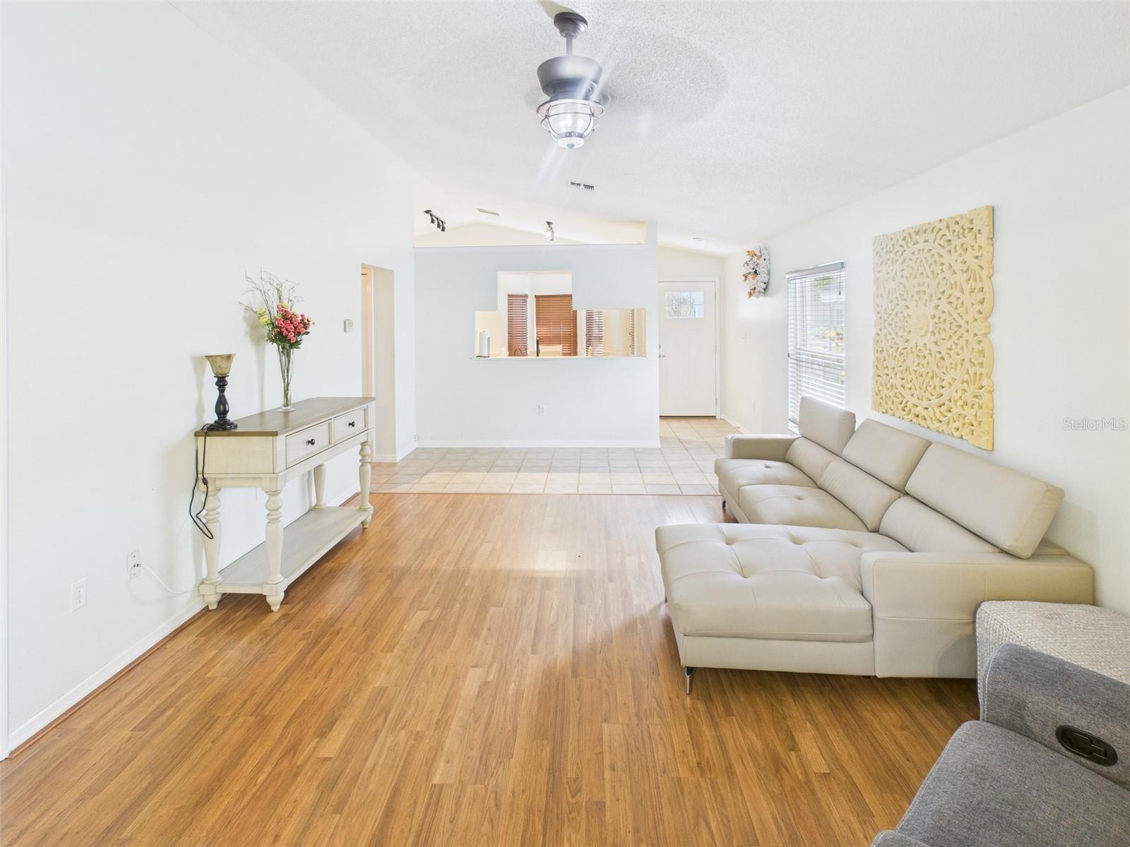 2013 DONNELLY PL, MOUNT DORA, FL — photo 21