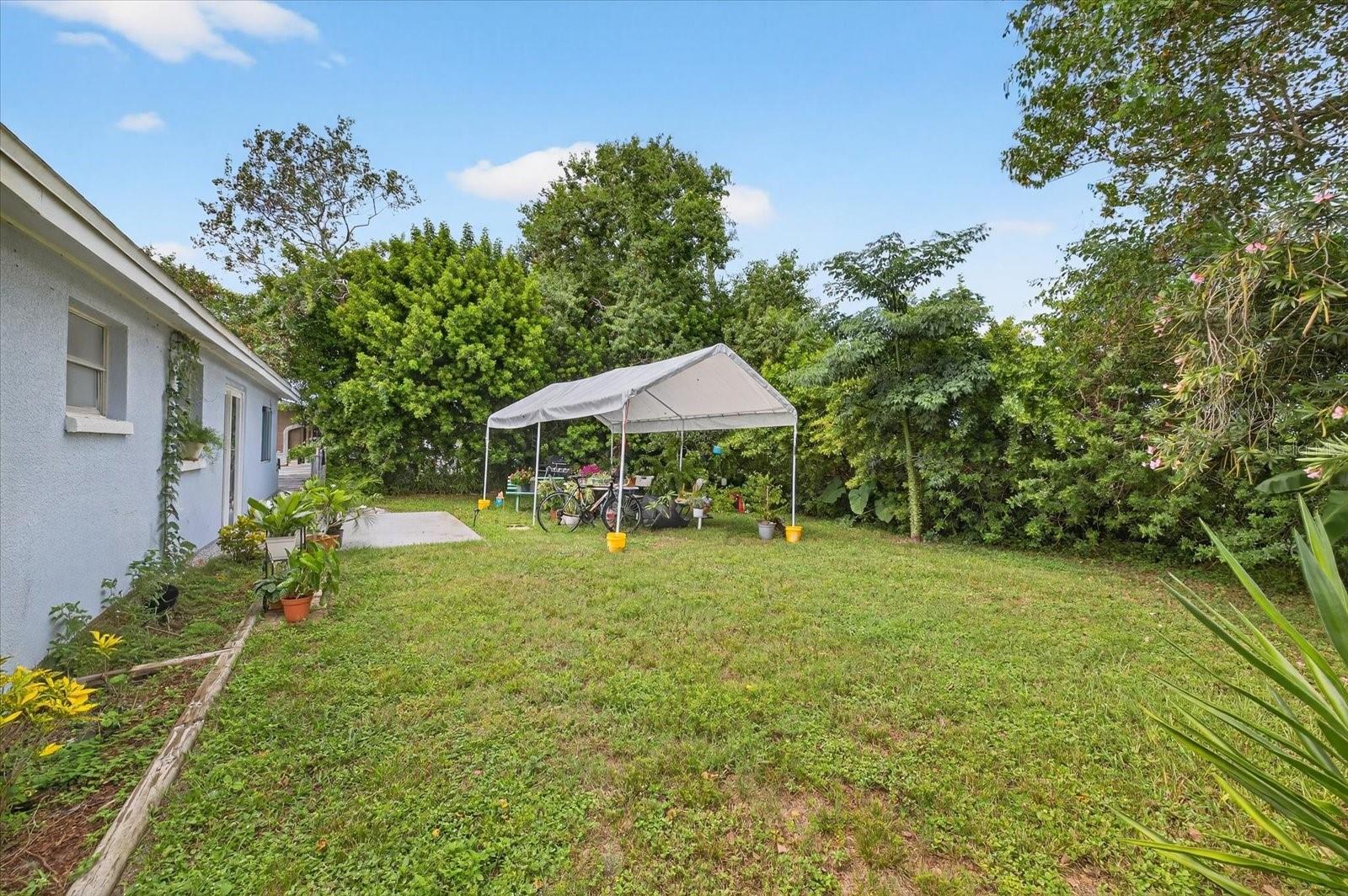 7811 FOX HOLLOW DR, PORT RICHEY, FL — photo 27