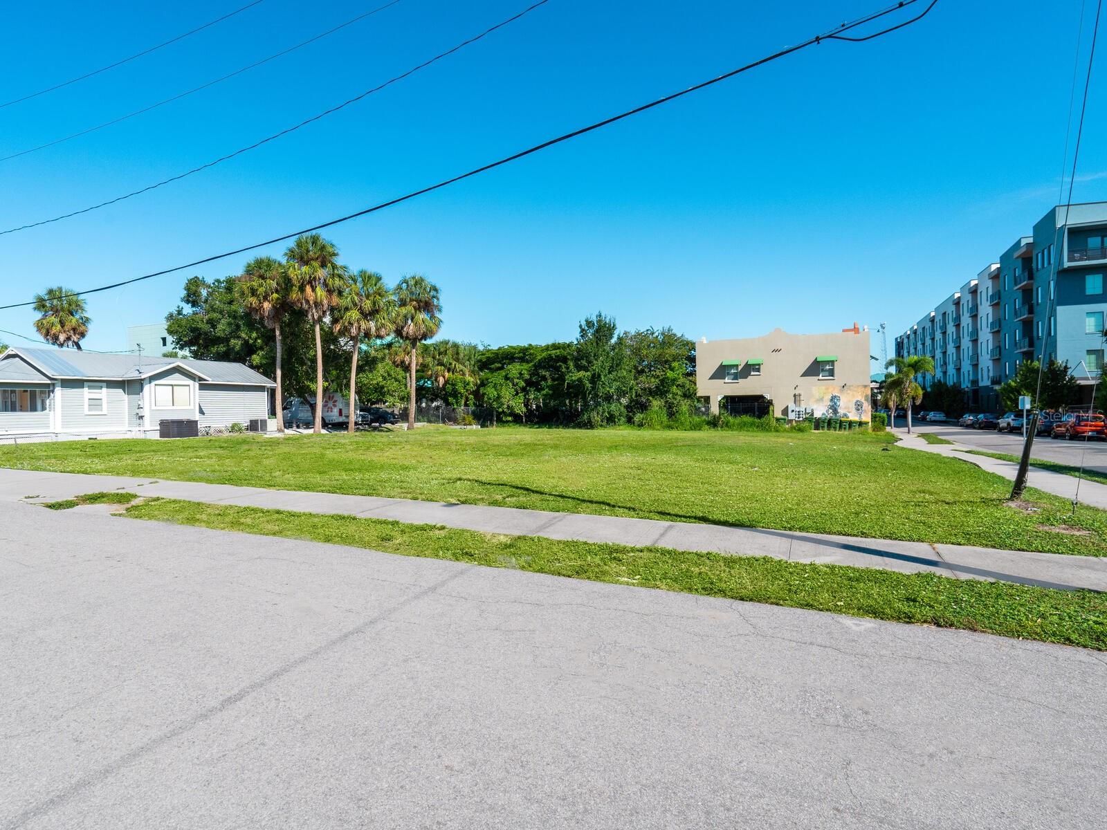 701 COHEN WAY, SARASOTA, FL — photo 57