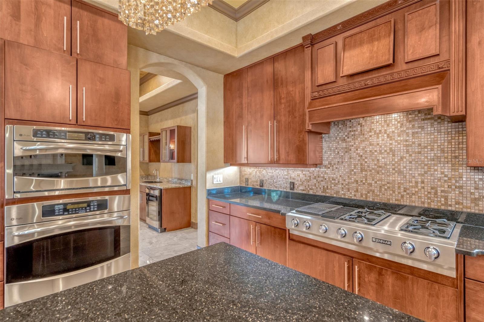 1079 ASHLAND AVE, TARPON SPRINGS, FL — photo 13