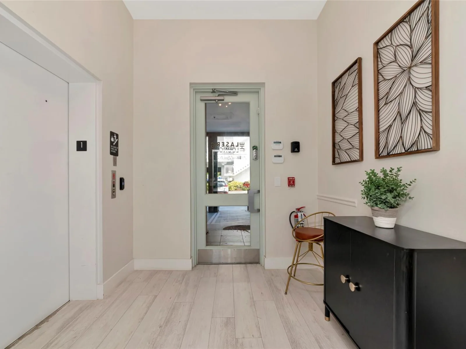 1345 2ND ST, SARASOTA, FL — photo 71