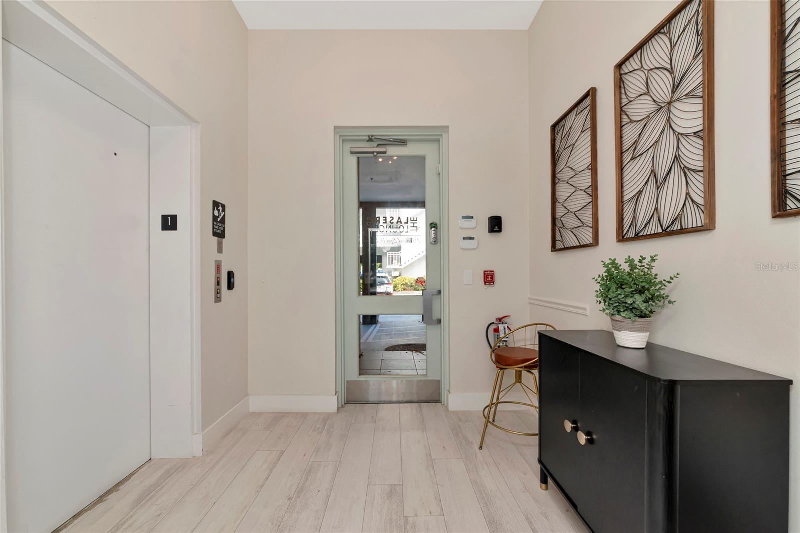 1345 2ND ST, SARASOTA, FL — photo 36