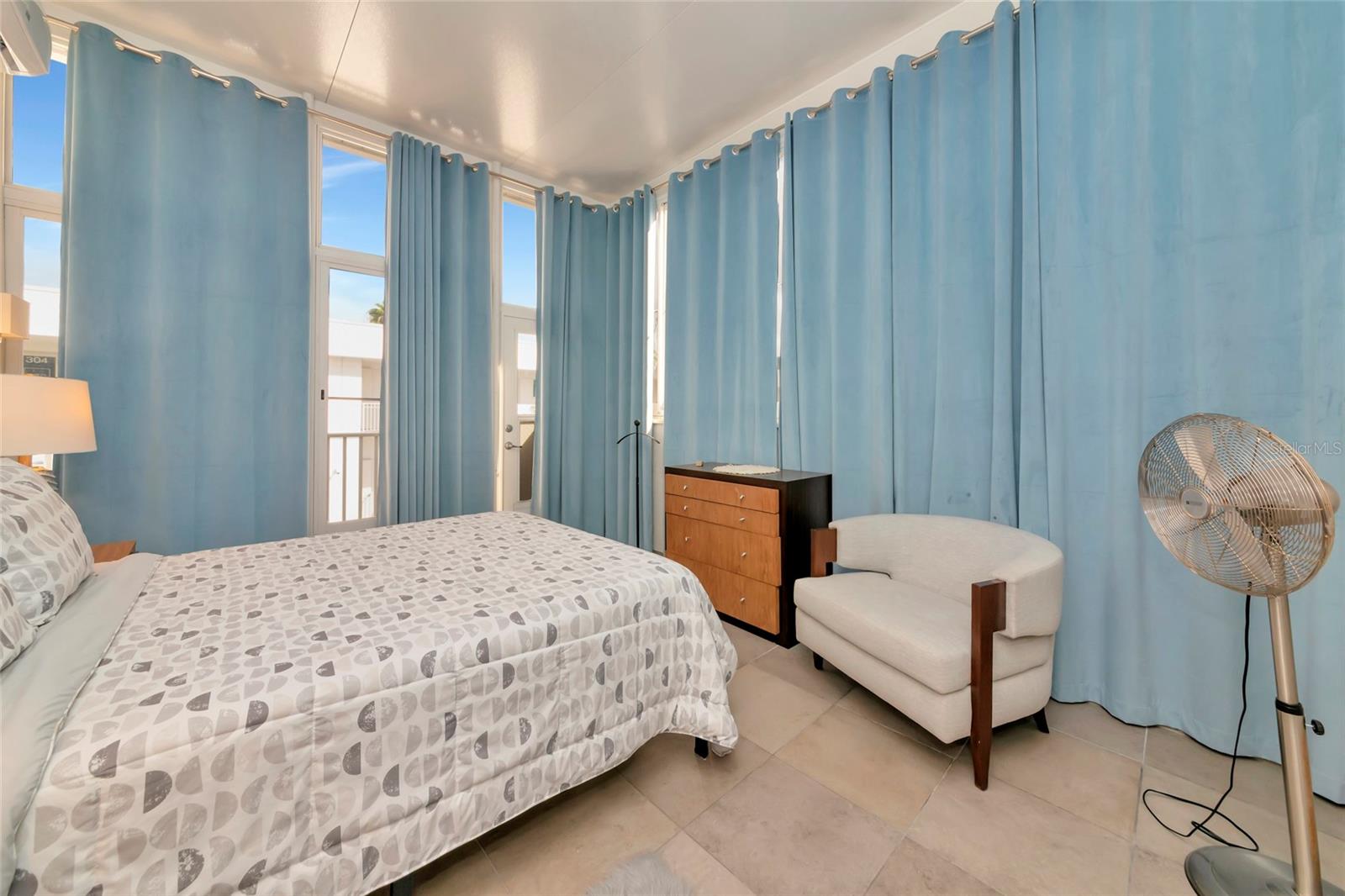 1345 2ND ST, SARASOTA, FL — photo 93