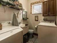 9215 RIDGE RD — photo 48