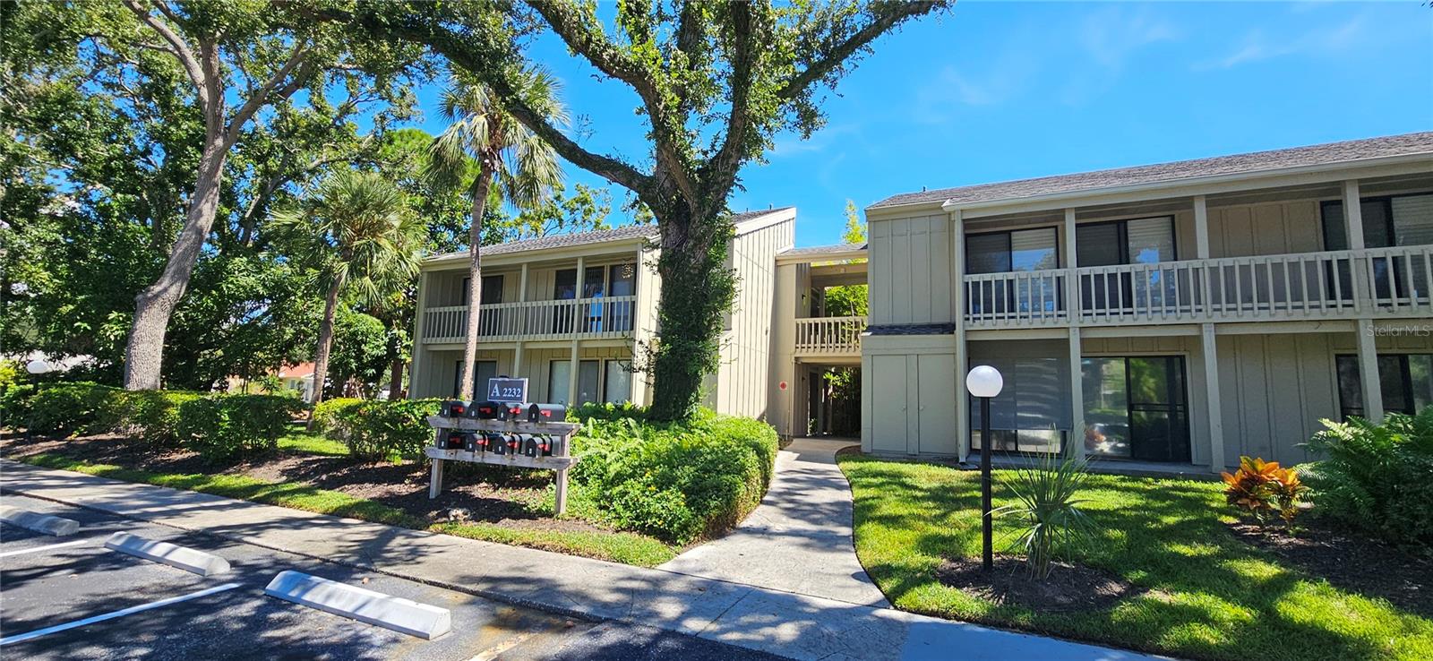 2232 BAHIA VISTA ST #A6, SARASOTA, FL