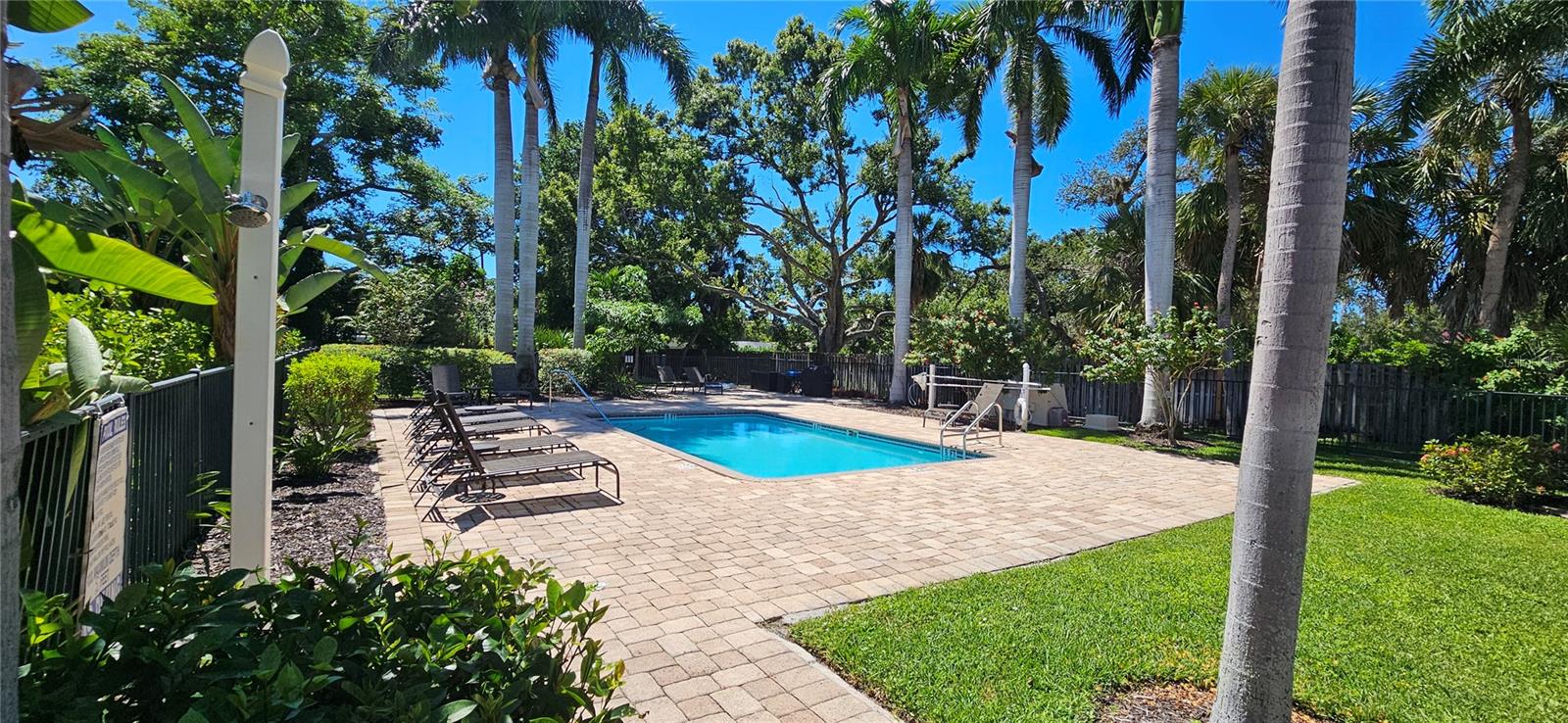 2232 BAHIA VISTA ST #A6, SARASOTA, FL — photo 32