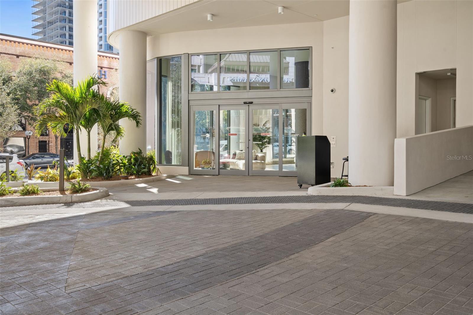 275 1ST AVE S #1001, ST PETERSBURG, FL — photo 52