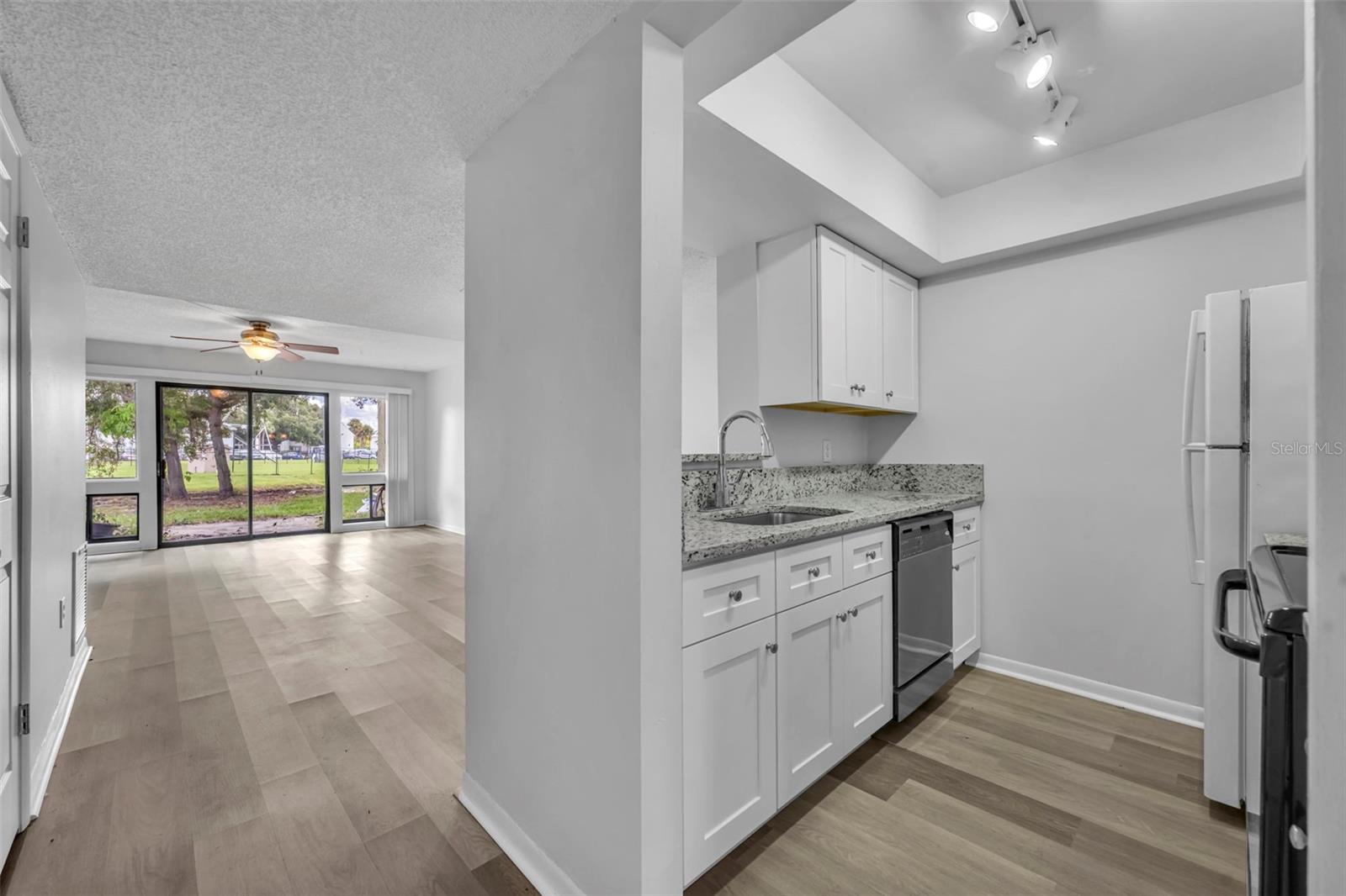 5089 EAGLESMERE DR #D09, ORLANDO, FL — photo 5