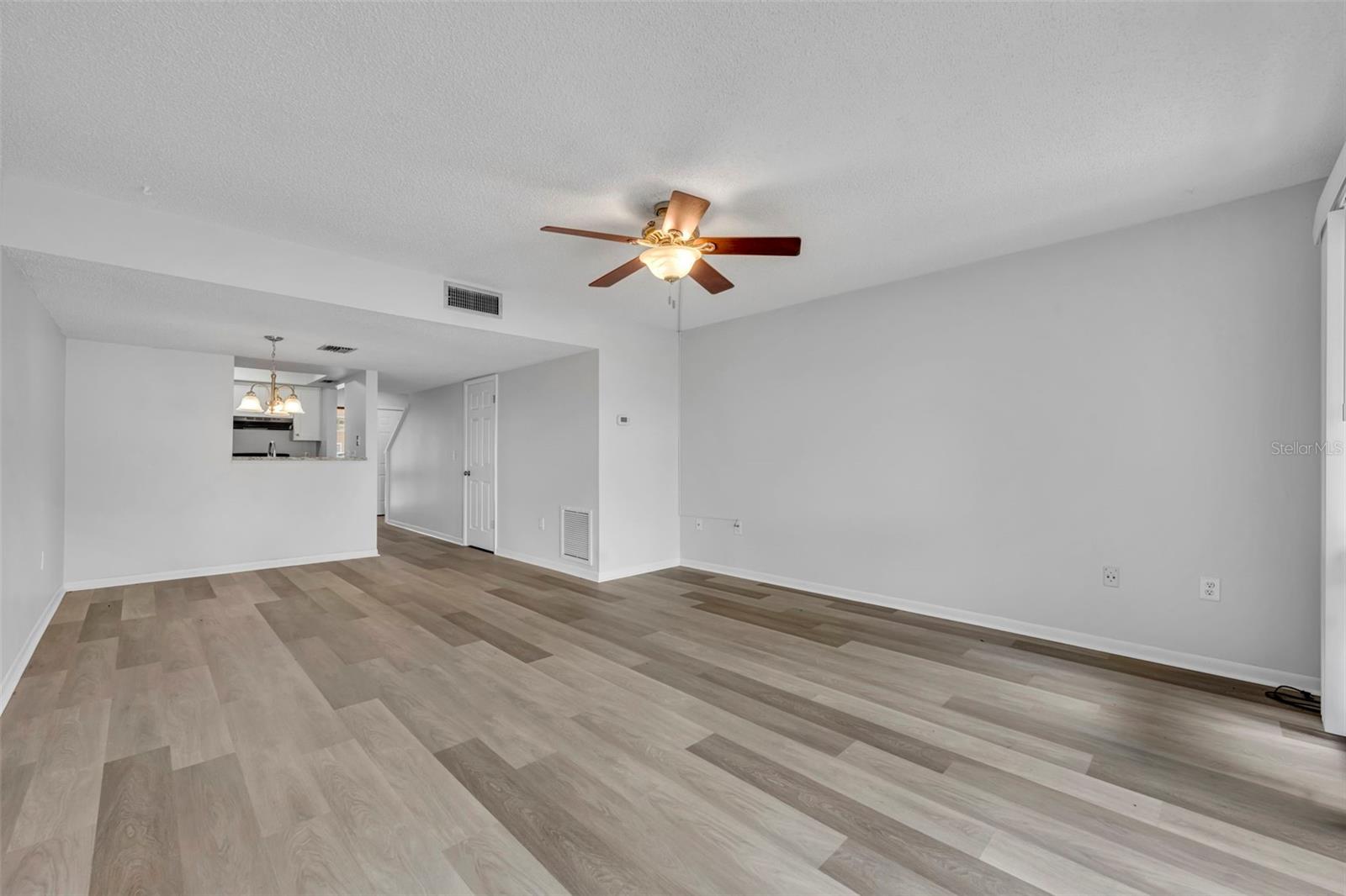 5089 EAGLESMERE DR #D09, ORLANDO, FL — photo 13