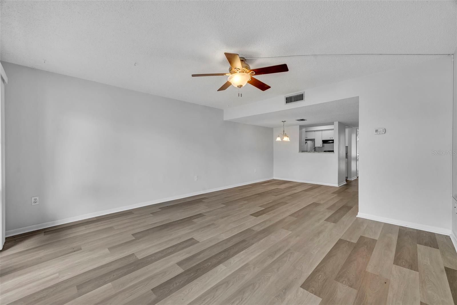 5089 EAGLESMERE DR #D09, ORLANDO, FL — photo 14