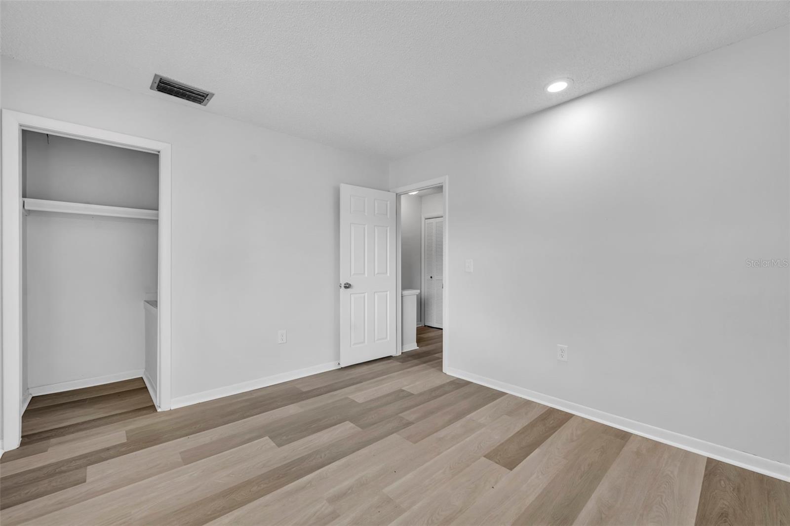 5089 EAGLESMERE DR #D09, ORLANDO, FL — photo 21