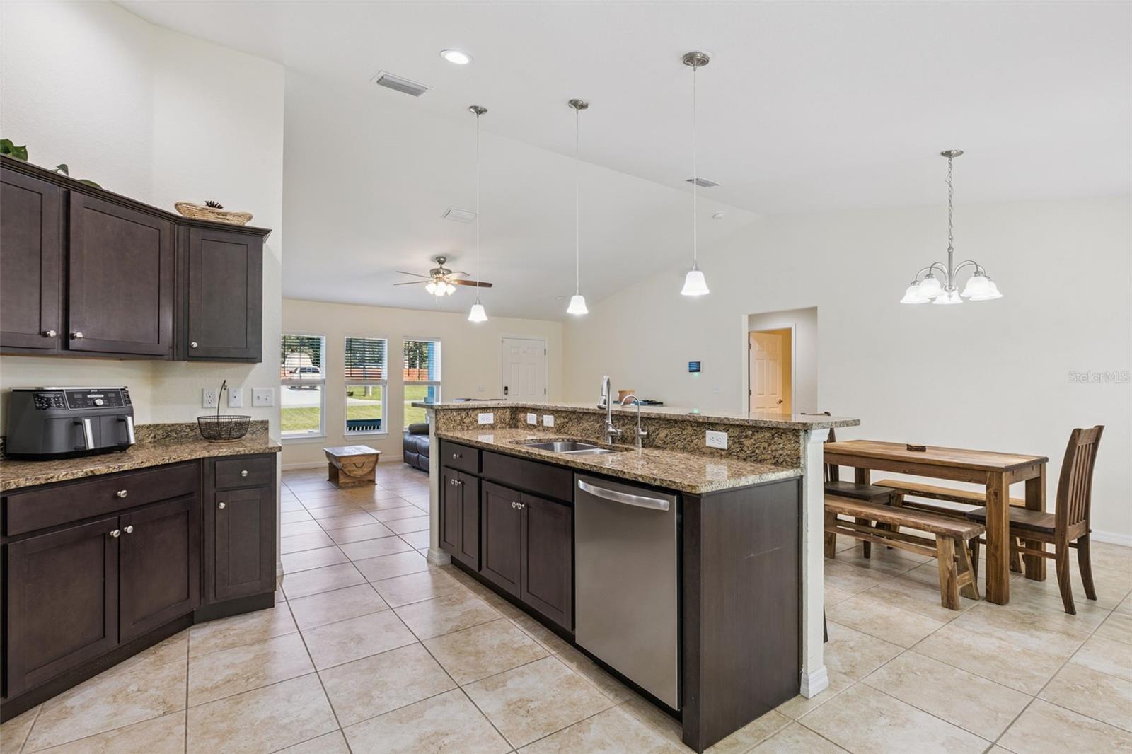 7042 SE 122ND LN, BELLEVIEW, FL — photo 4