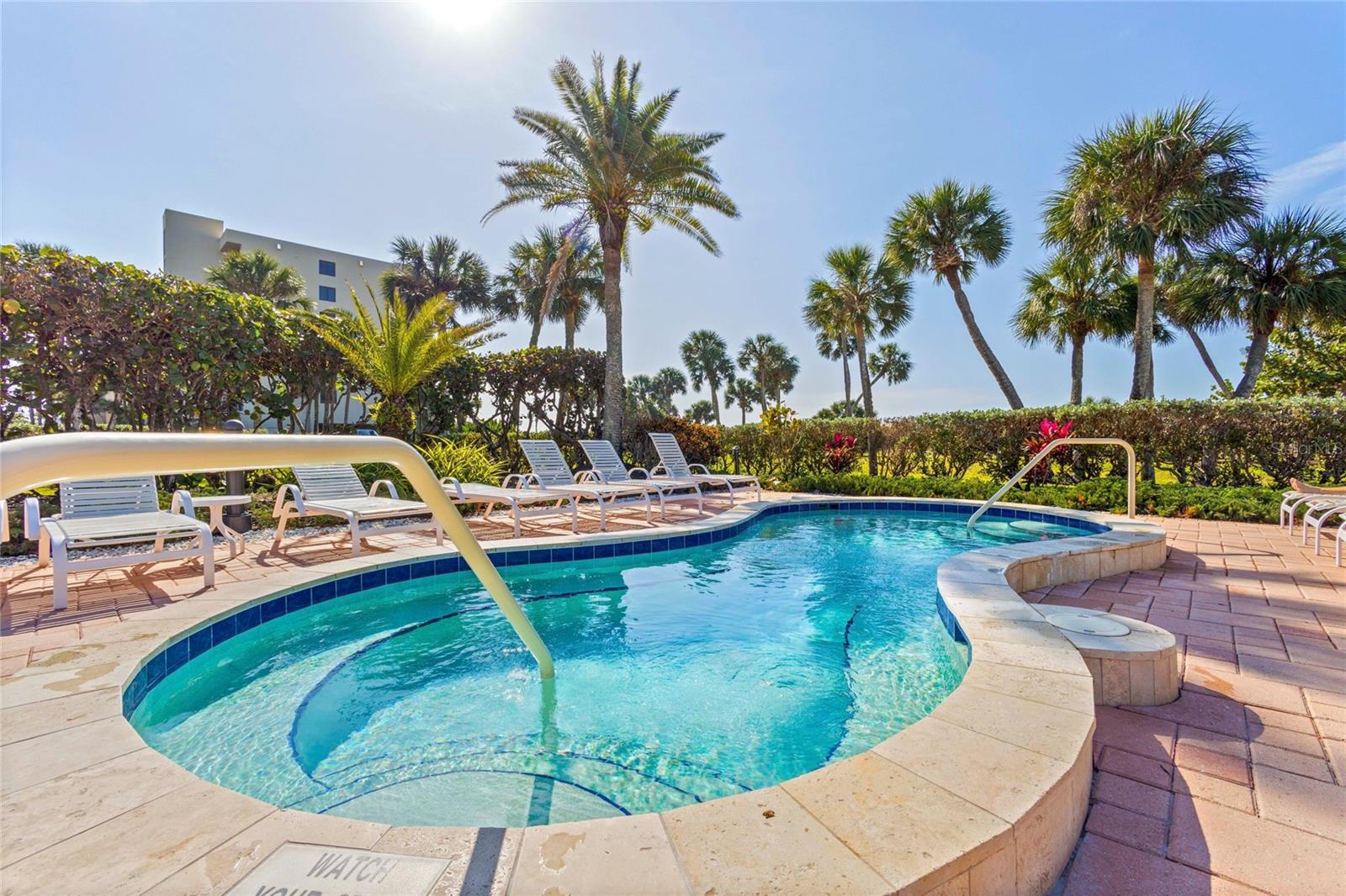 1065 GULF OF MEXICO DR #402, LONGBOAT KEY, FL — photo 33