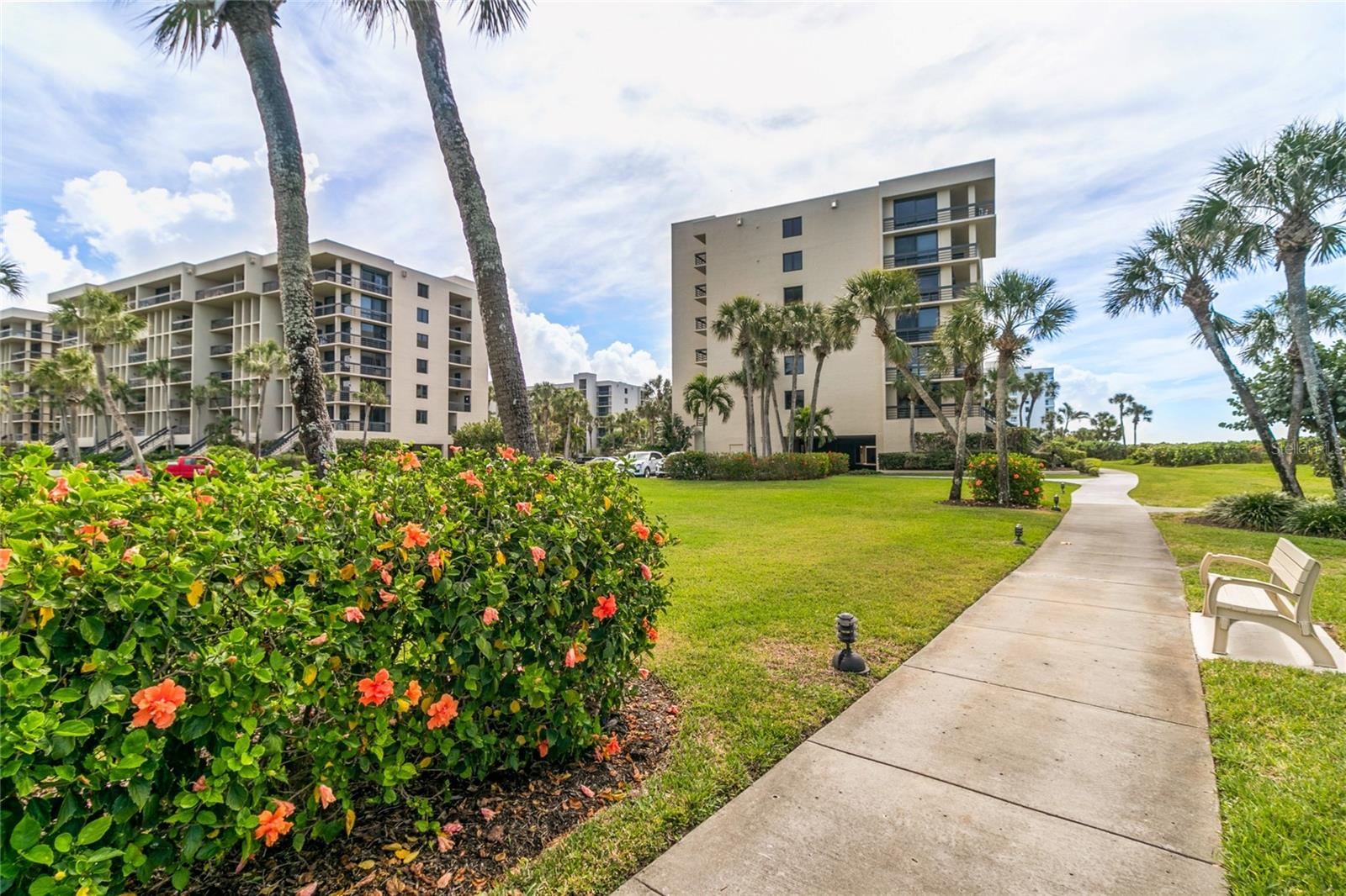 1065 GULF OF MEXICO DR #402, LONGBOAT KEY, FL — photo 45