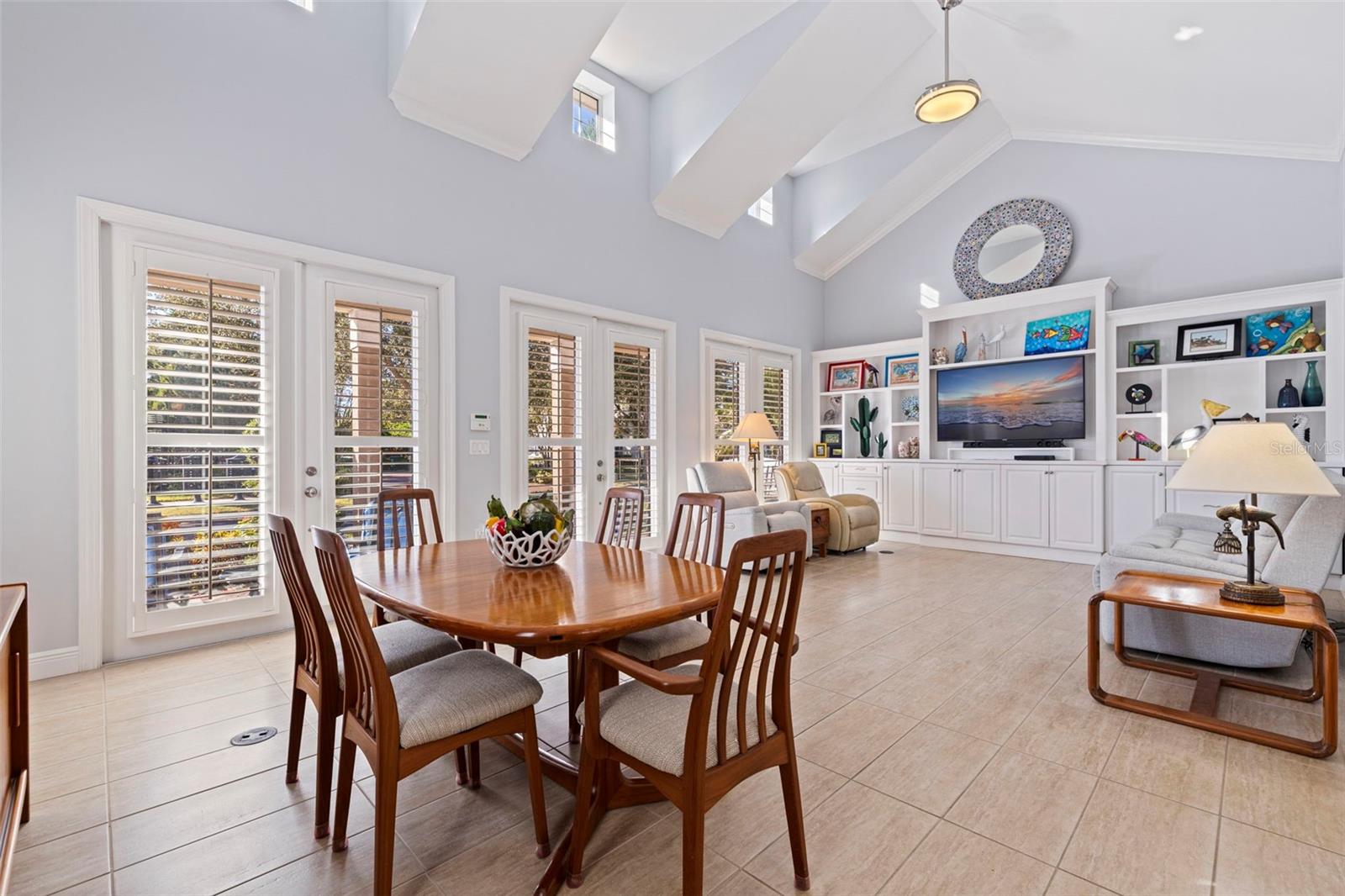 6101 YEATS MANOR DR, TAMPA, FL — photo 9