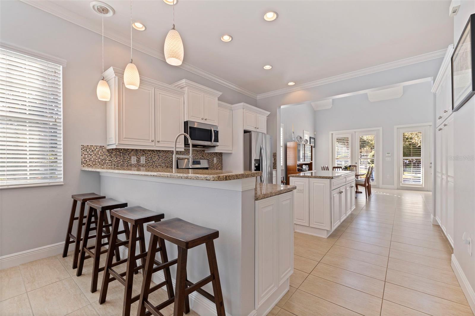 6101 YEATS MANOR DR, TAMPA, FL — photo 14